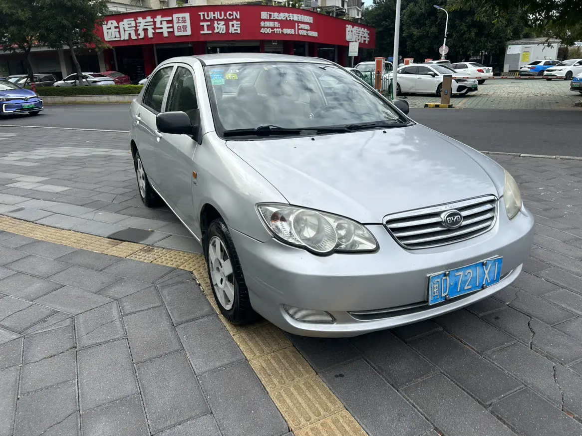 BYD F3