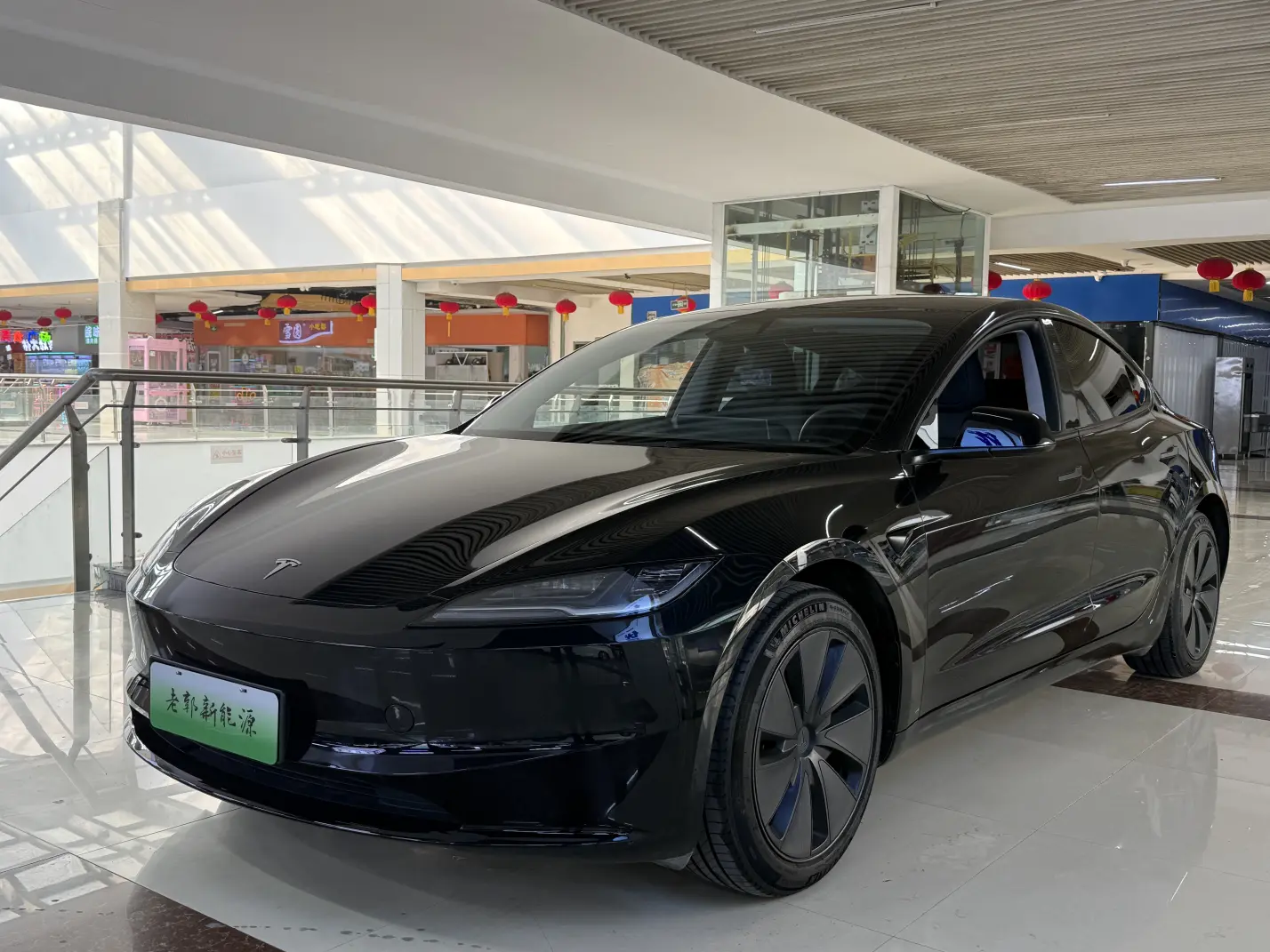 Tesla Model 3  из Китая