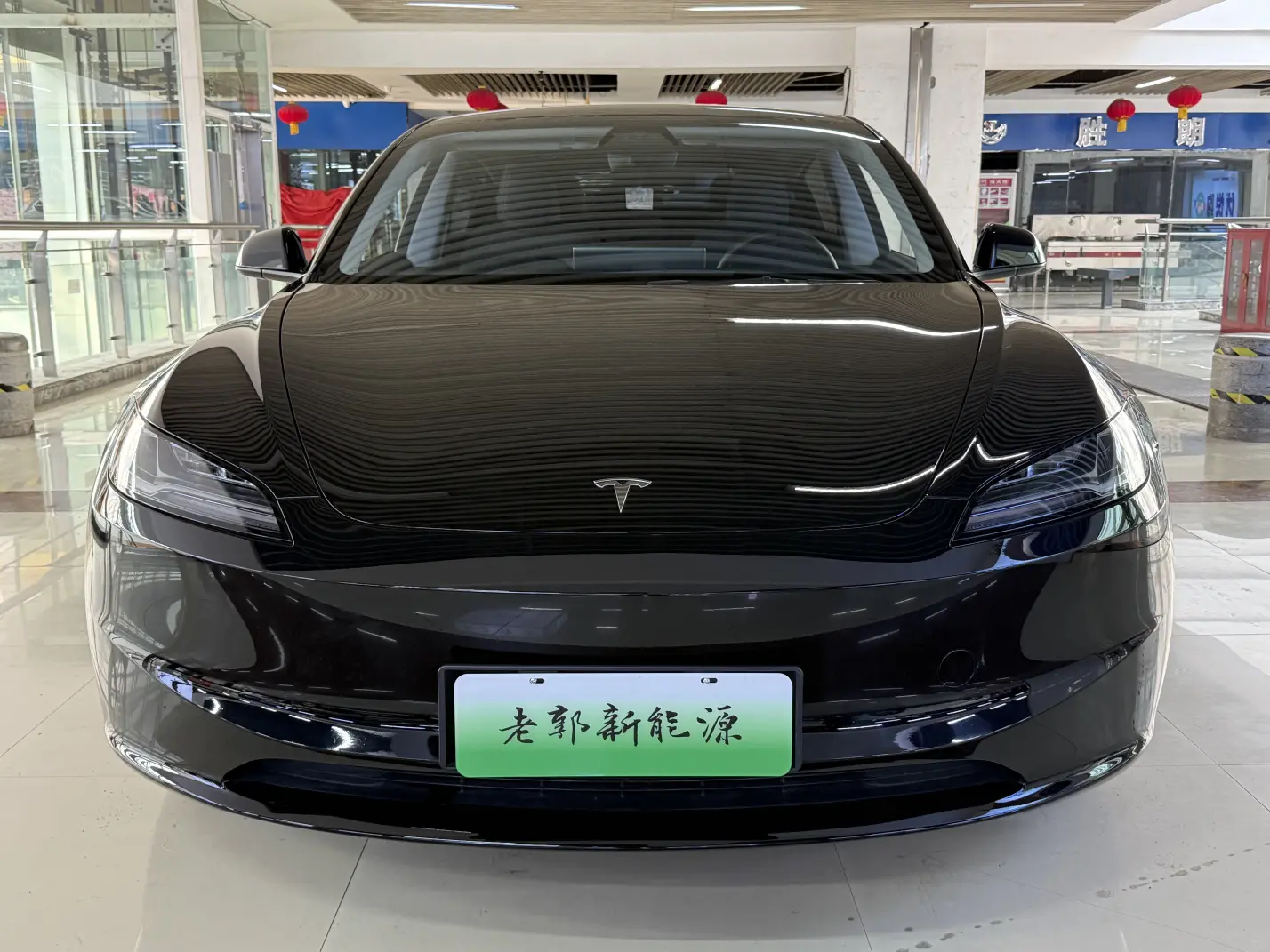 Tesla Model 3  из Китая