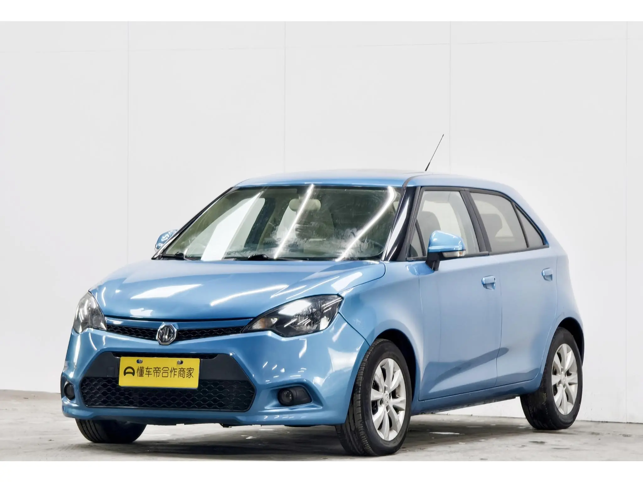 MG 3  из Китая