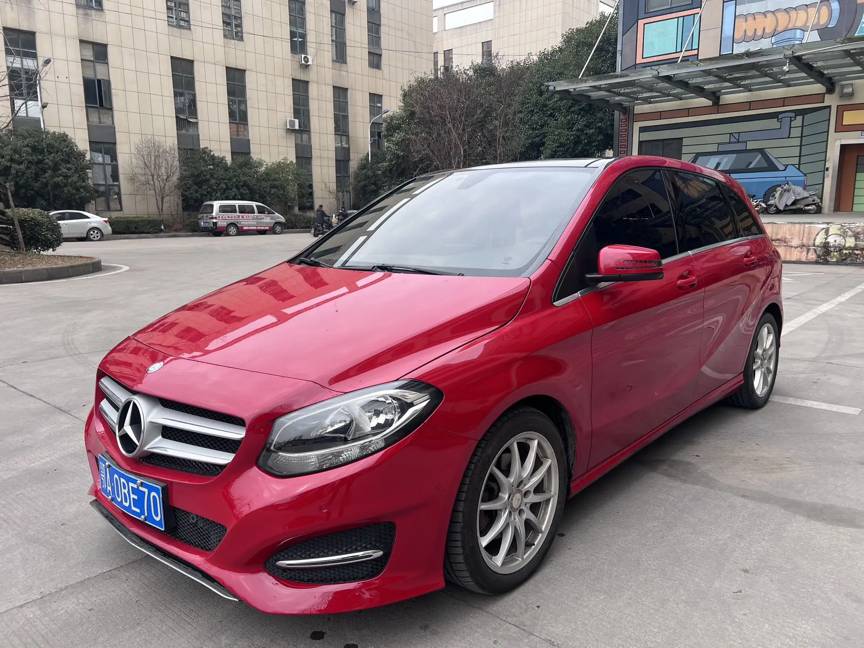 Mercedes-Benz Mercedes Benz B Class  из Китая