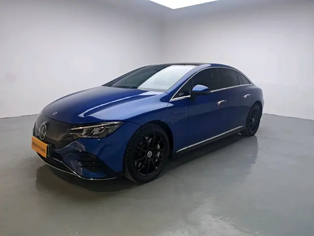 Mercedes-Benz EQE  из Китая