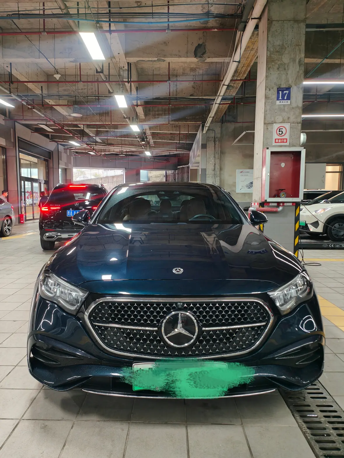 Mercedes-Benz E-Class PHEV  из Китая