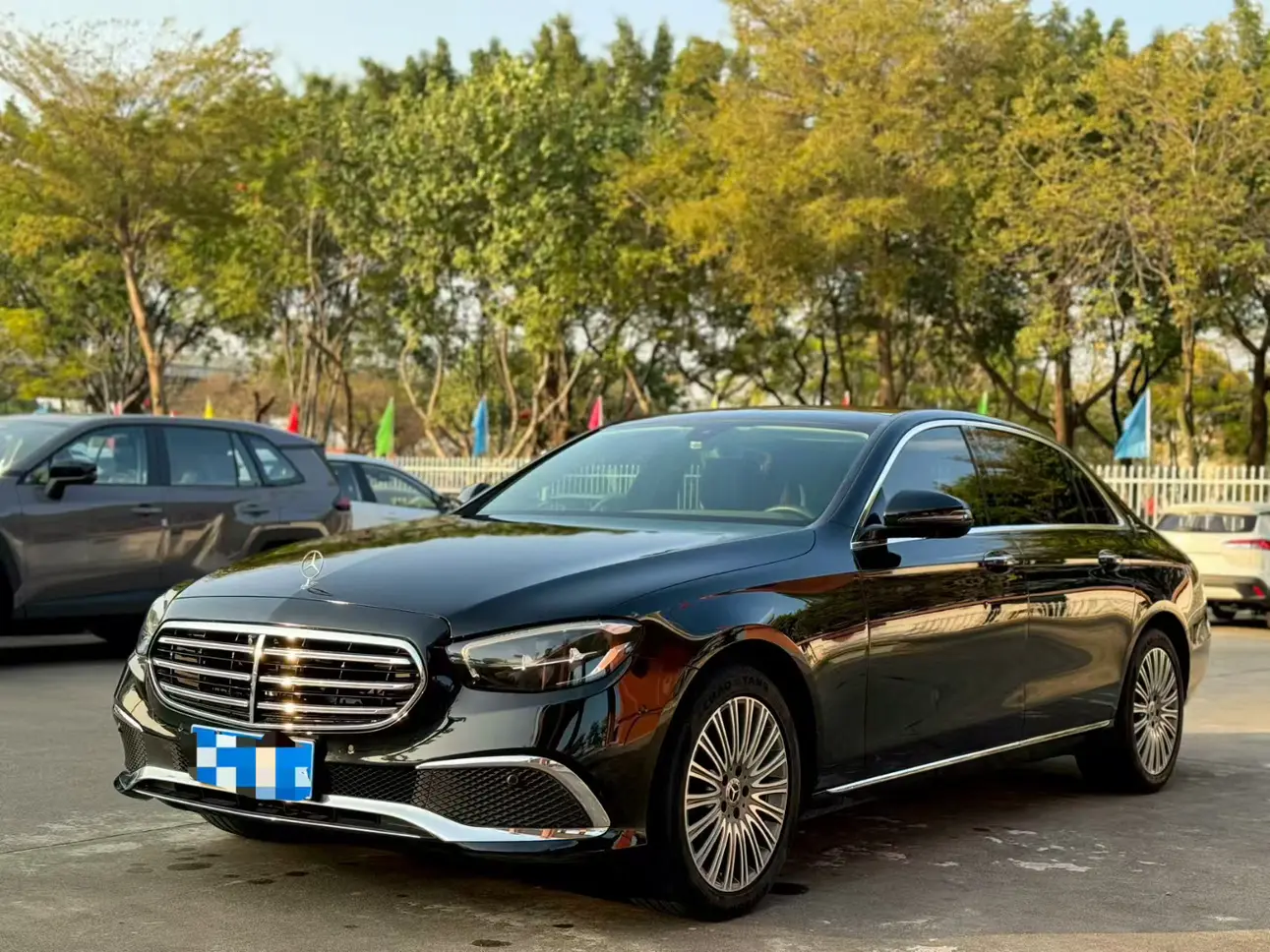 Mercedes-Benz E-Class  из Китая