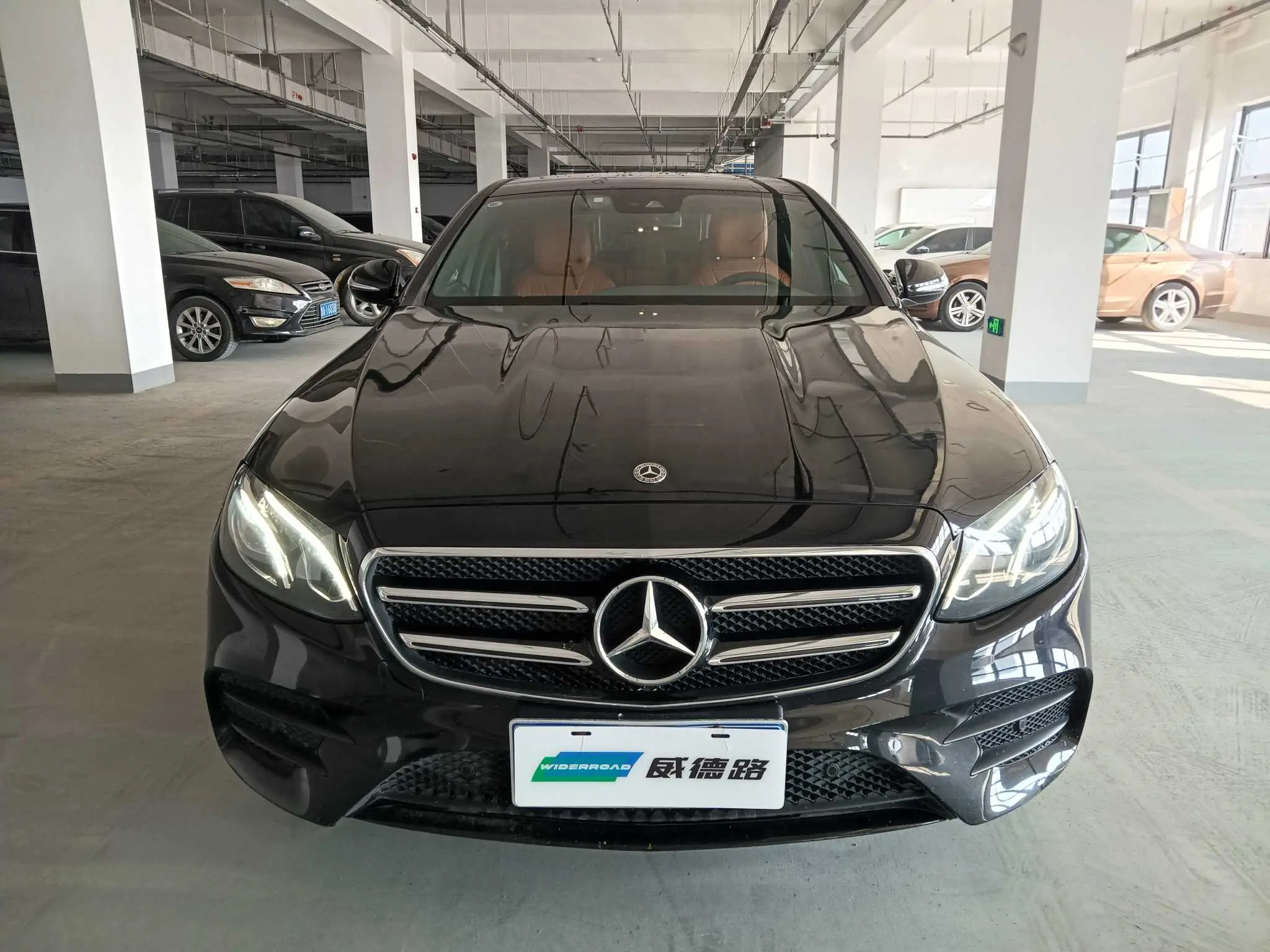 Mercedes-Benz E-Class  из Китая