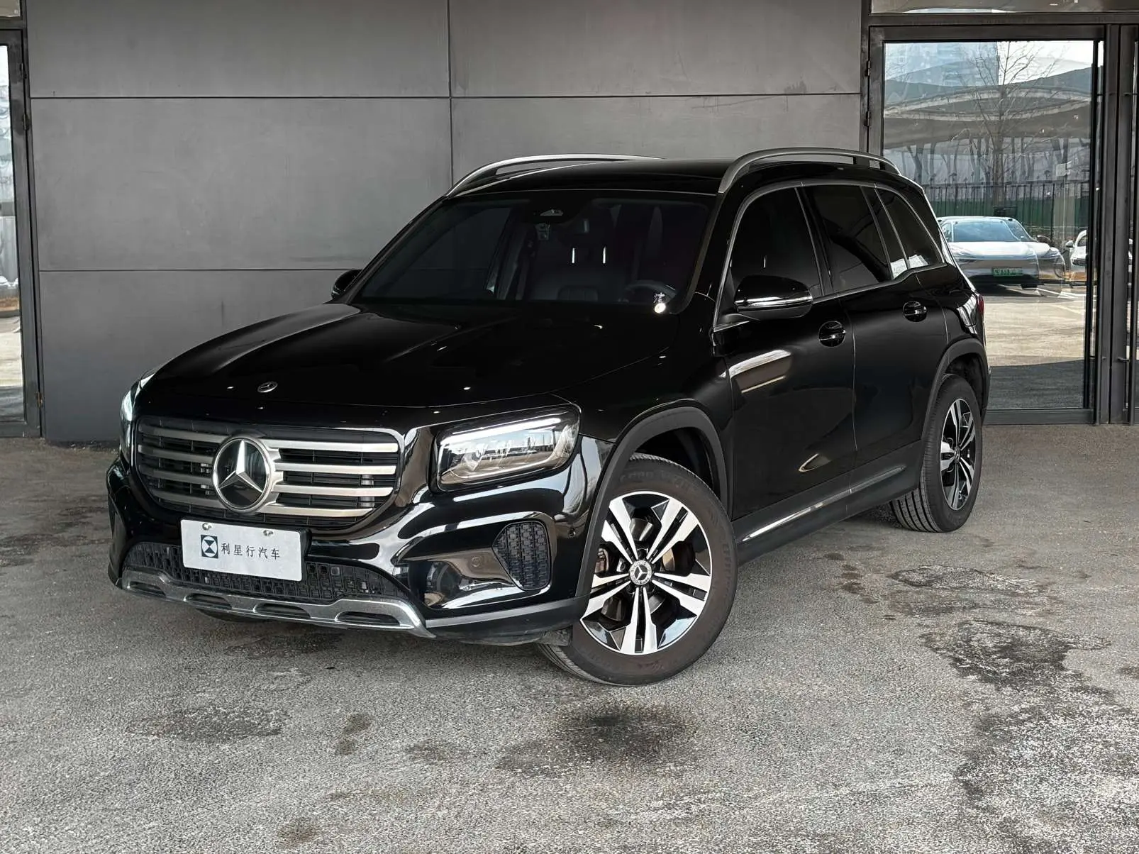 Mercedes-Benz GLB  из Китая