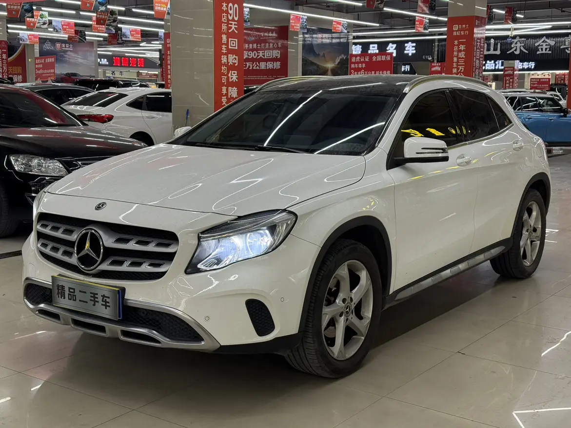 Mercedes-Benz GLA  из Китая