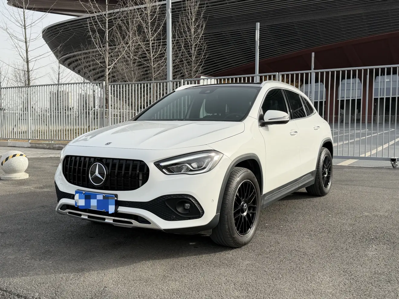 Mercedes-Benz GLA  из Китая