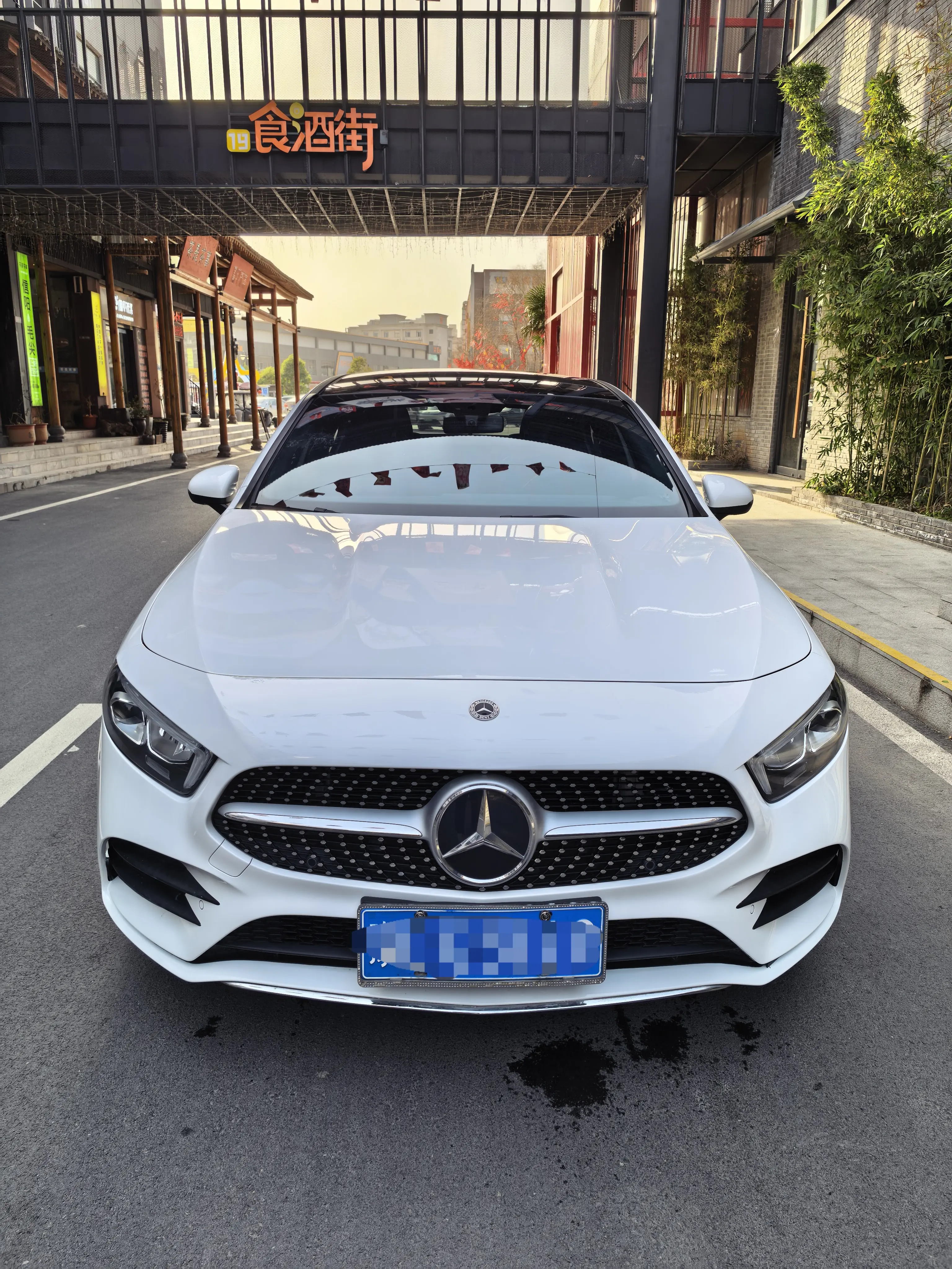 Mercedes-Benz Mercedes Benz A Class  из Китая