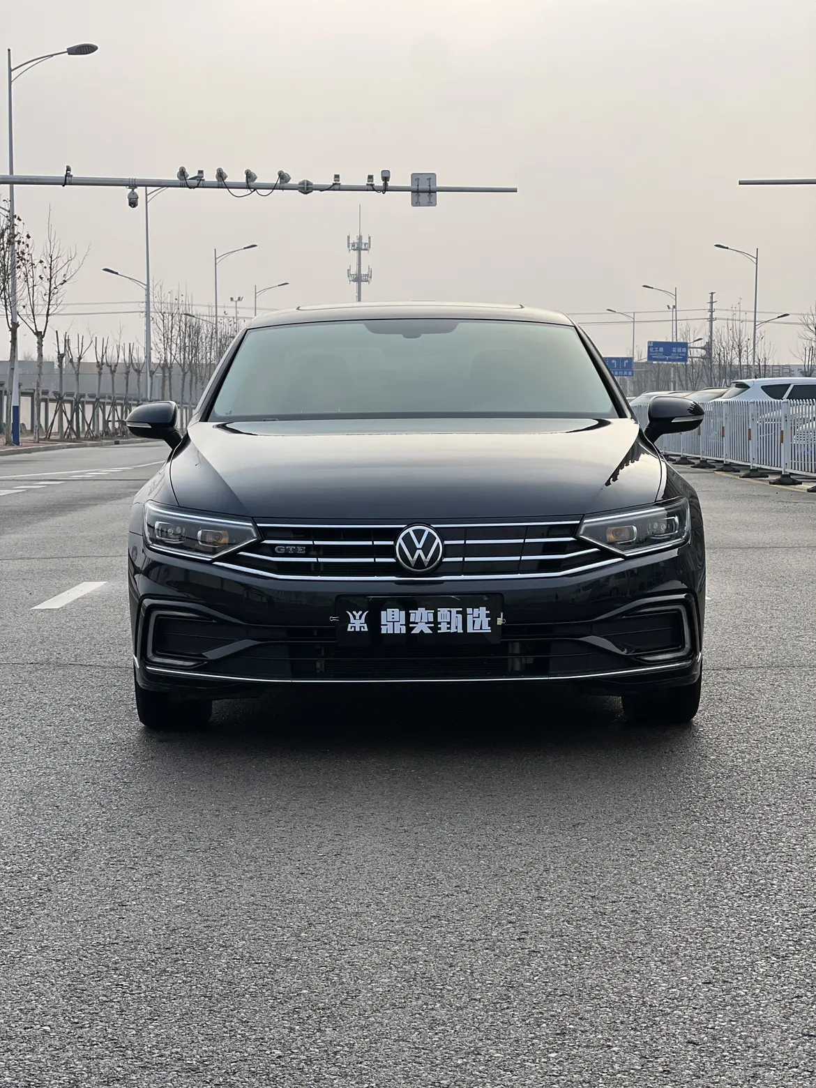 Volkswagen Magotan PHEV  из Китая