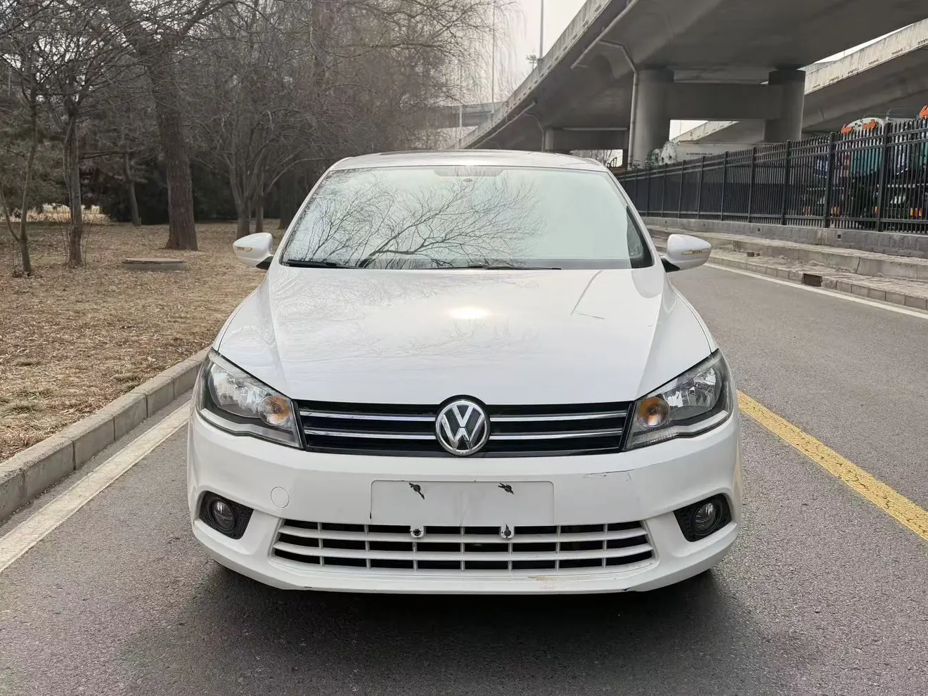 Volkswagen Jetta  из Китая