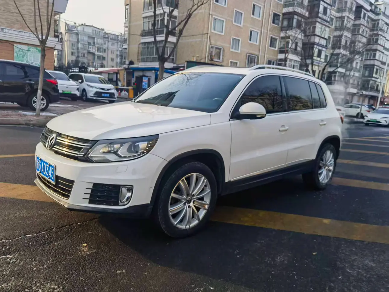 Volkswagen Tiguan (Tharu)  из Китая