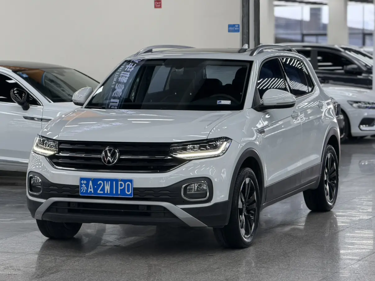 Volkswagen Explore the shadows  из Китая