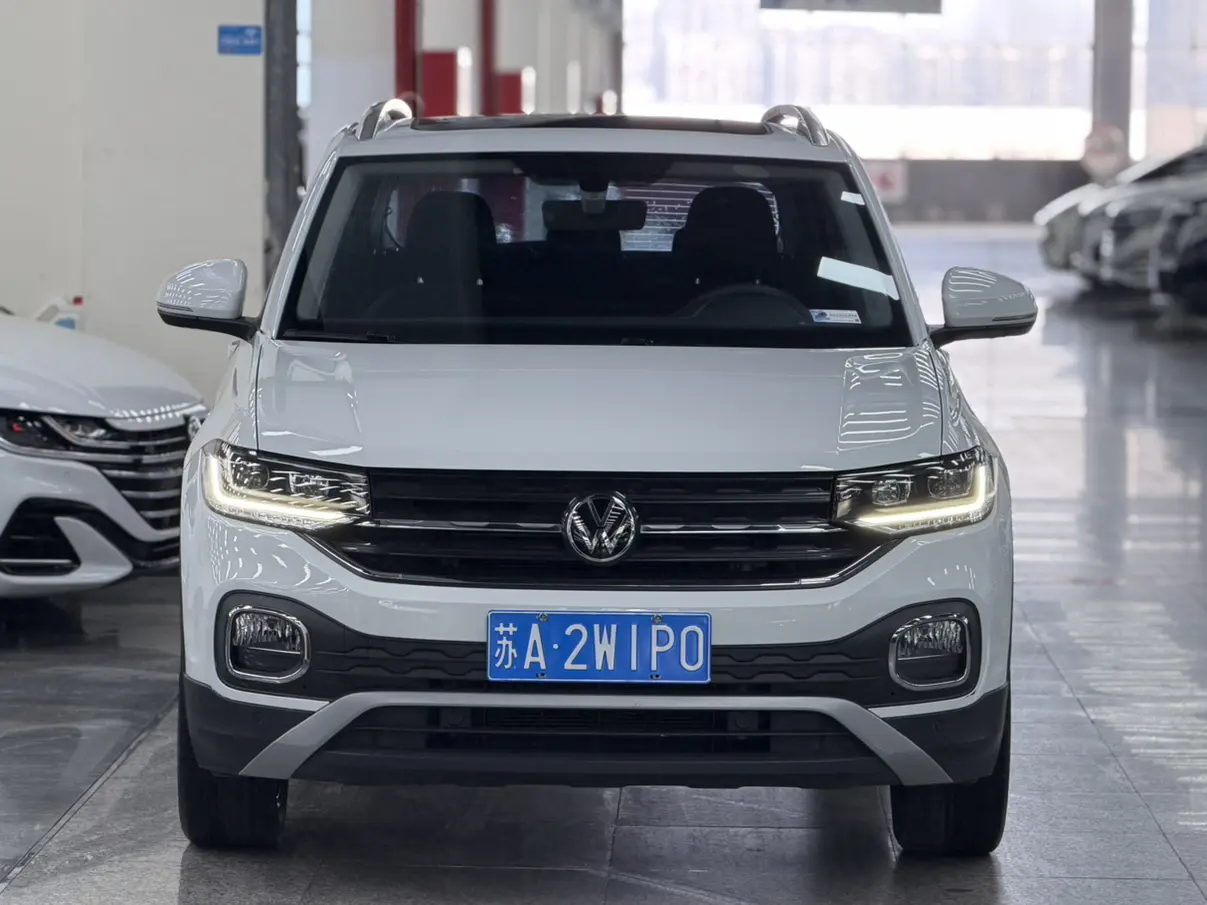 Volkswagen Explore the shadows  из Китая