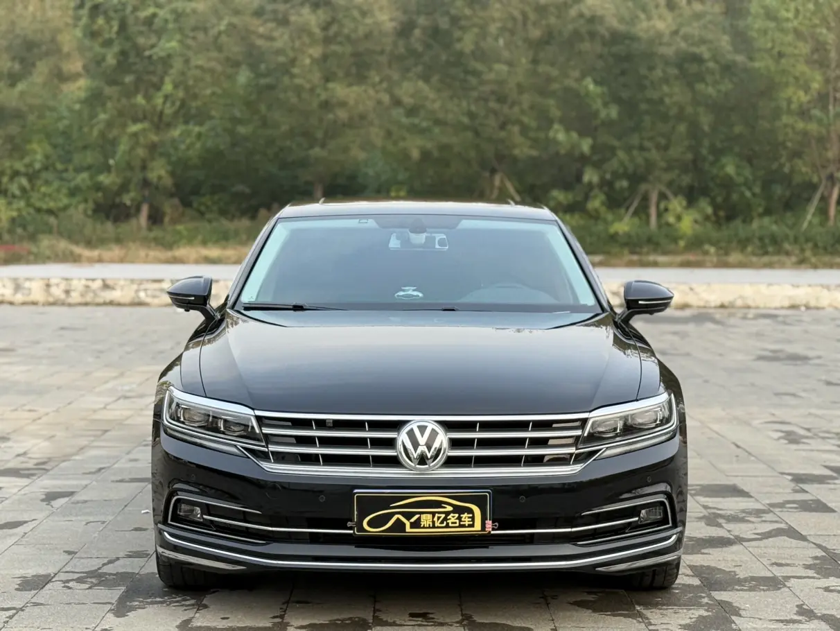 Volkswagen Hui Ang  из Китая