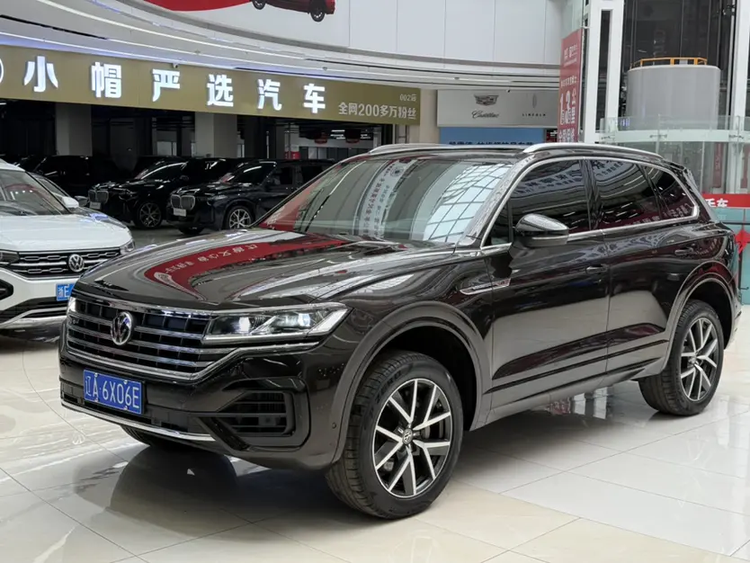 Volkswagen Touareg  из Китая