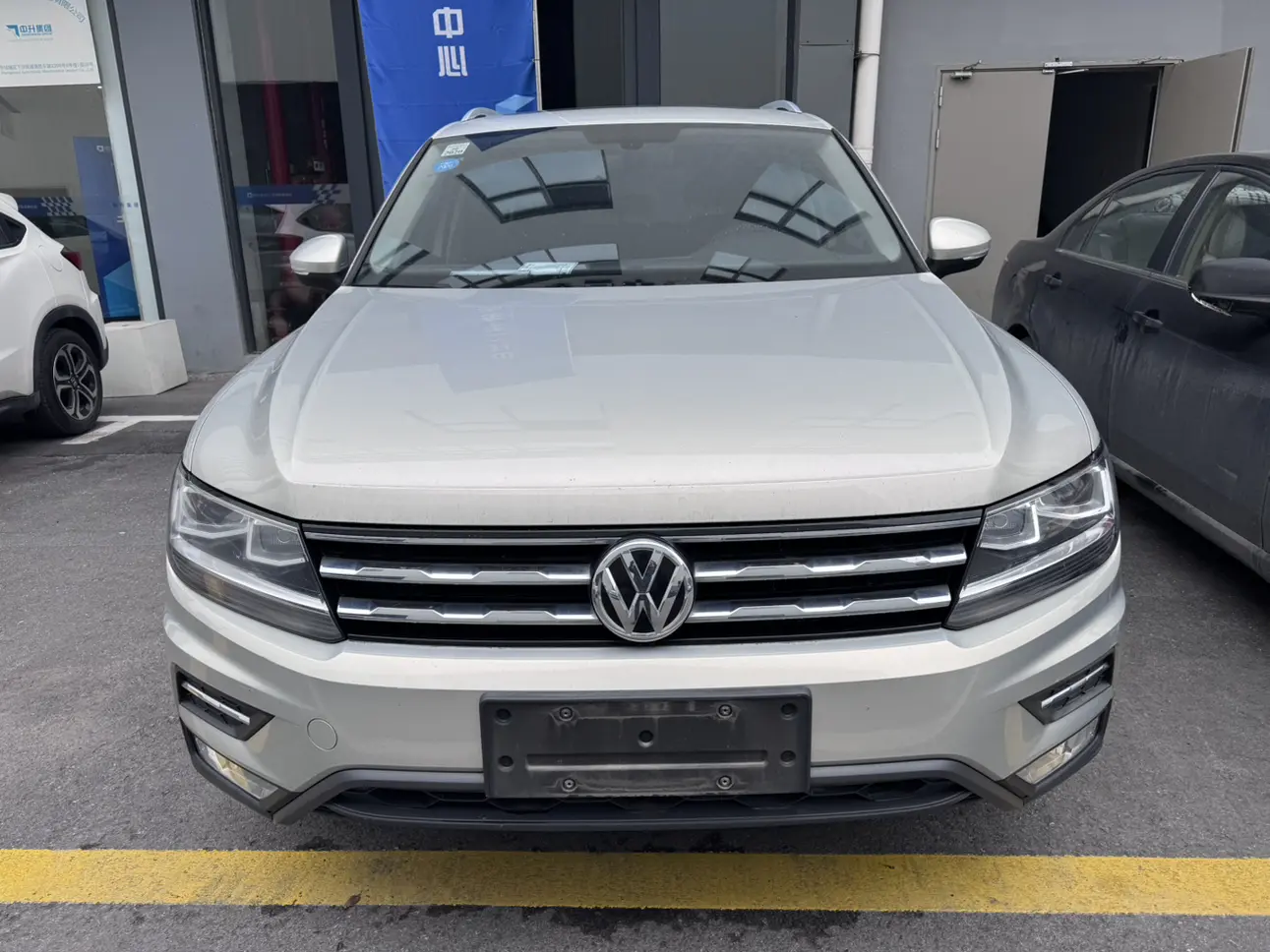 Volkswagen Tiguan L  из Китая