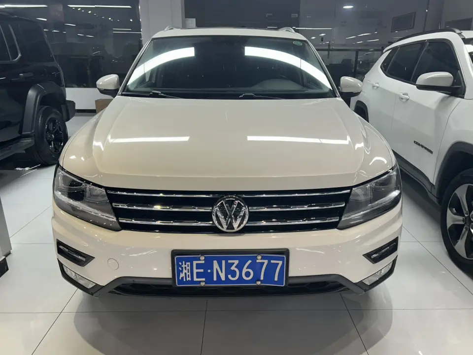 Volkswagen Tiguan L  из Китая