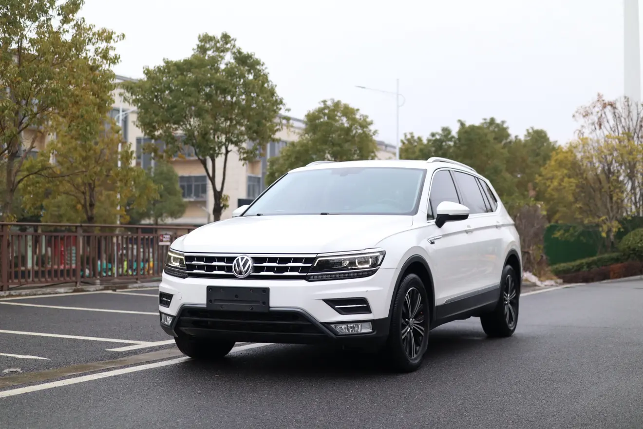 Volkswagen Tiguan L  из Китая