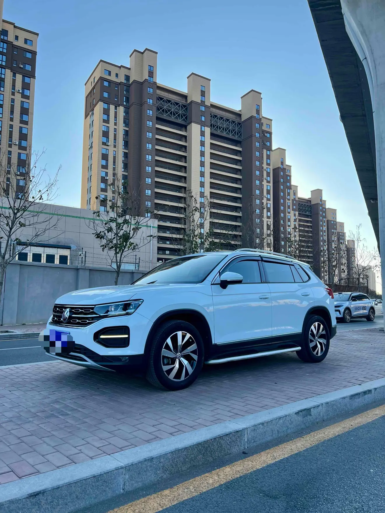 Volkswagen Tayron  из Китая