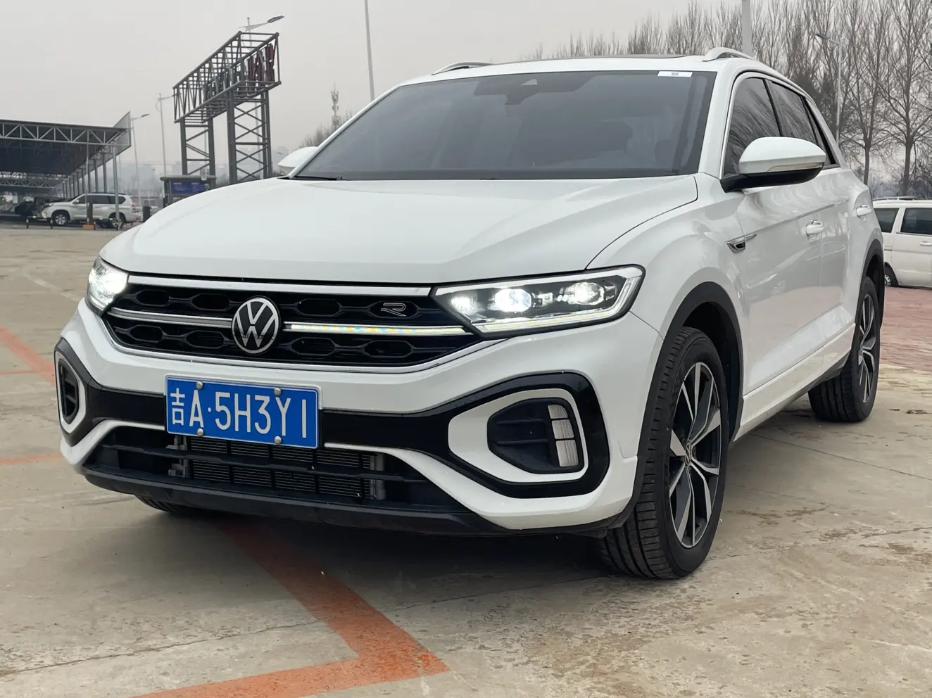 Volkswagen T-Roc  из Китая