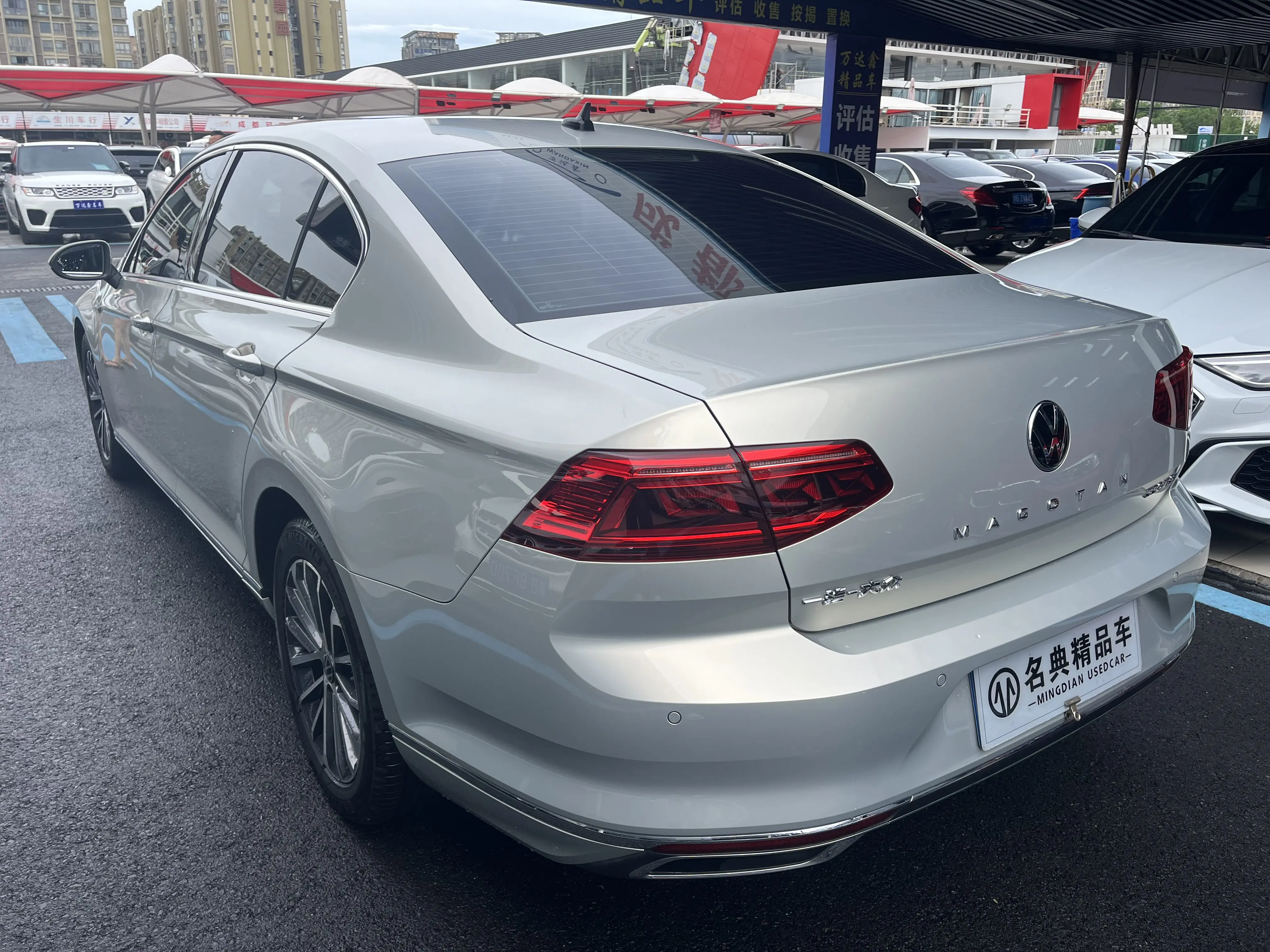 Volkswagen Magotan  из Китая