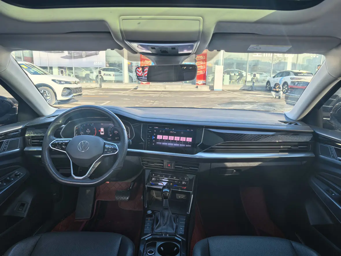 Volkswagen Passat  из Китая