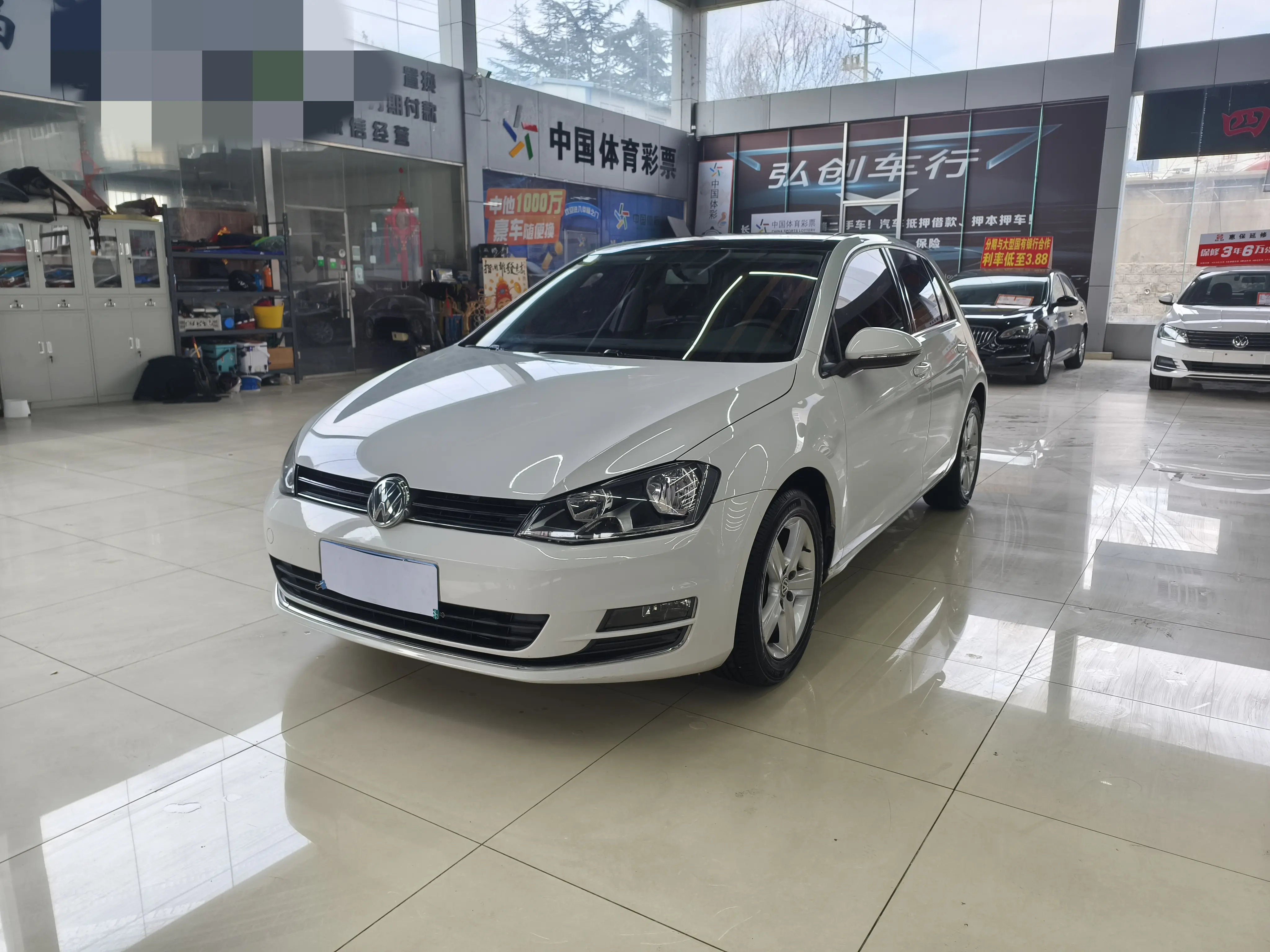 Volkswagen Golf  из Китая