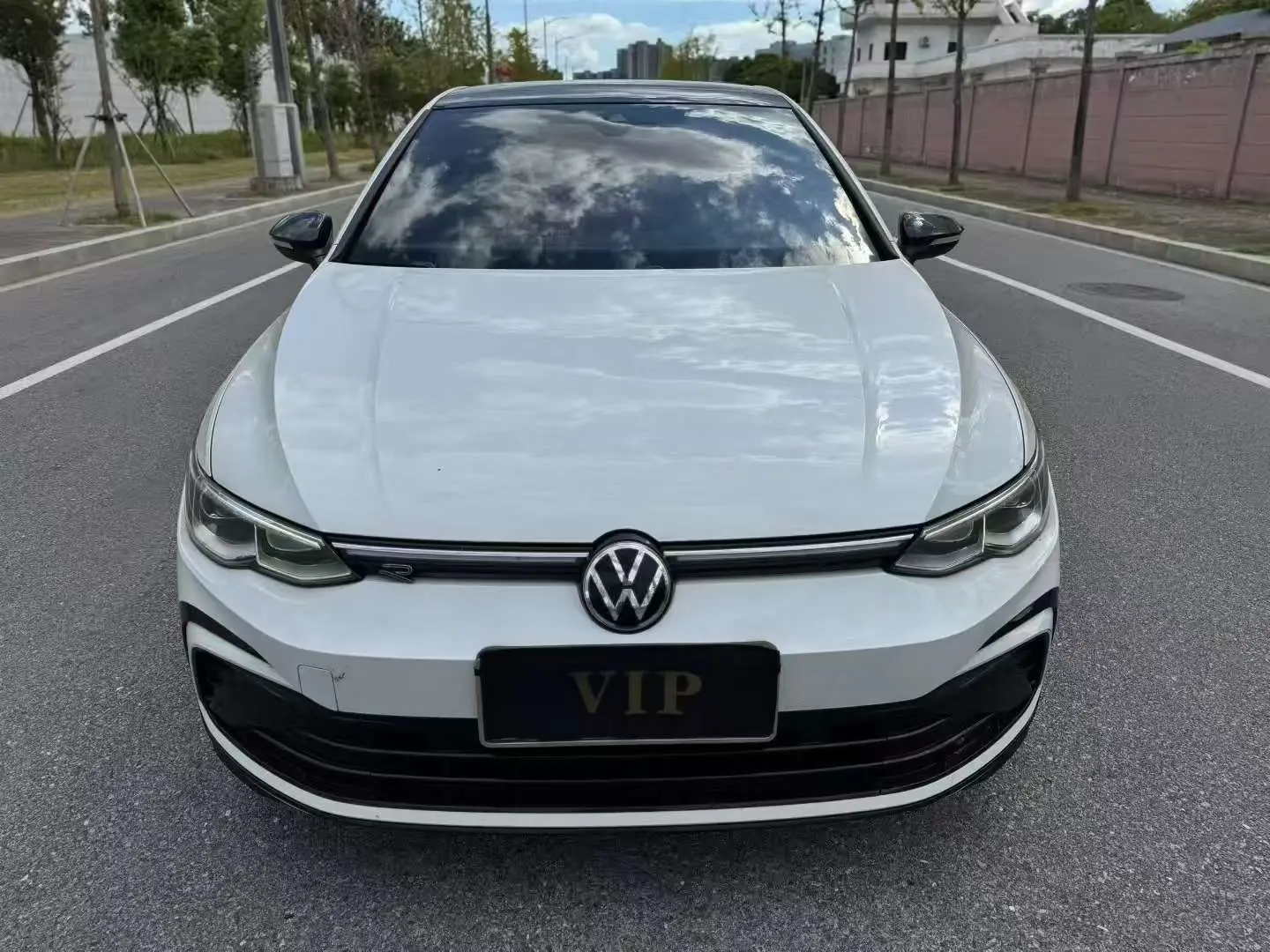 Volkswagen Golf  из Китая