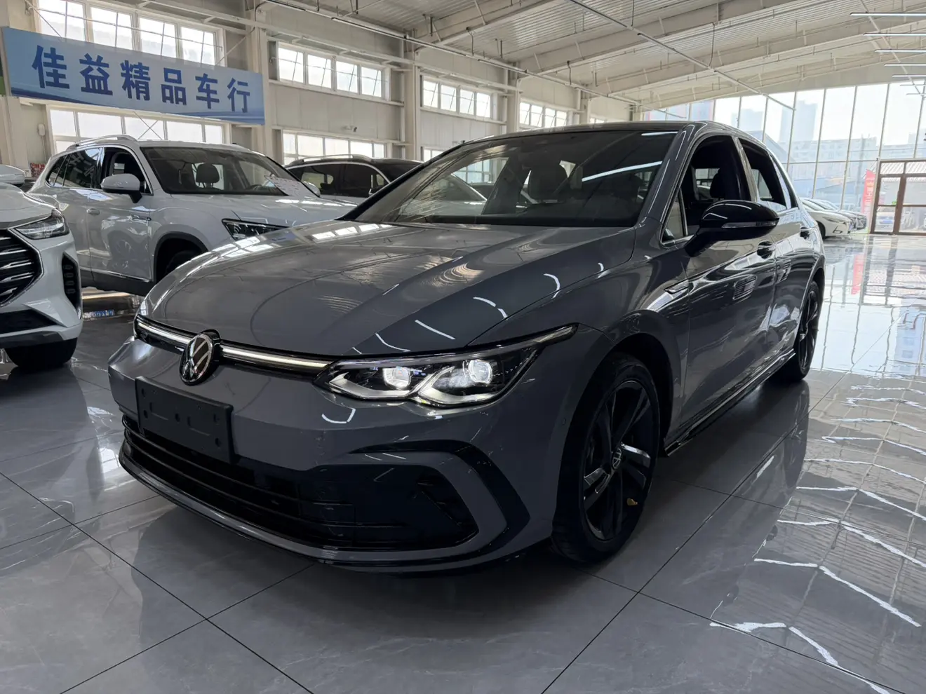 Volkswagen Golf  из Китая