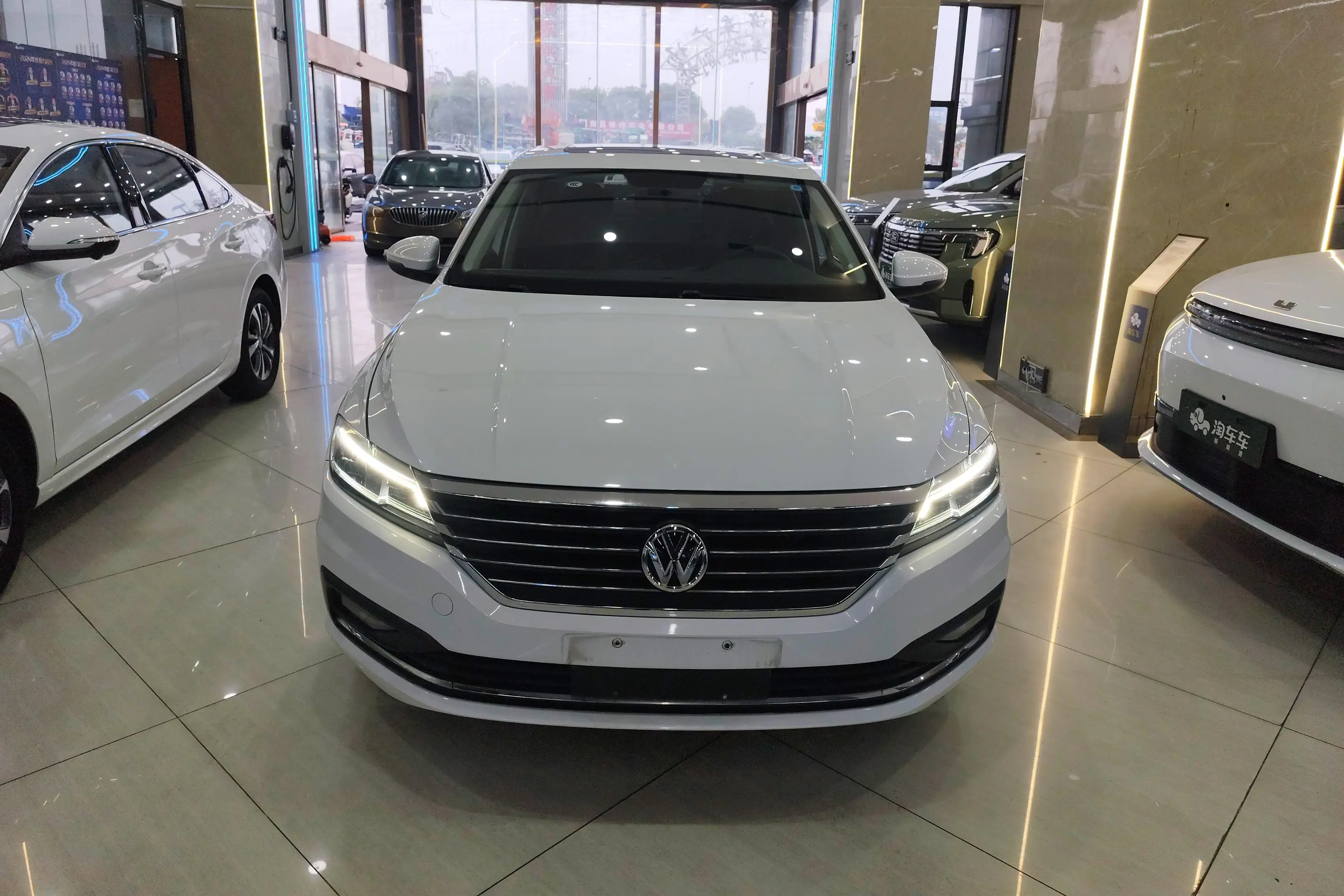 Volkswagen Lavida  из Китая