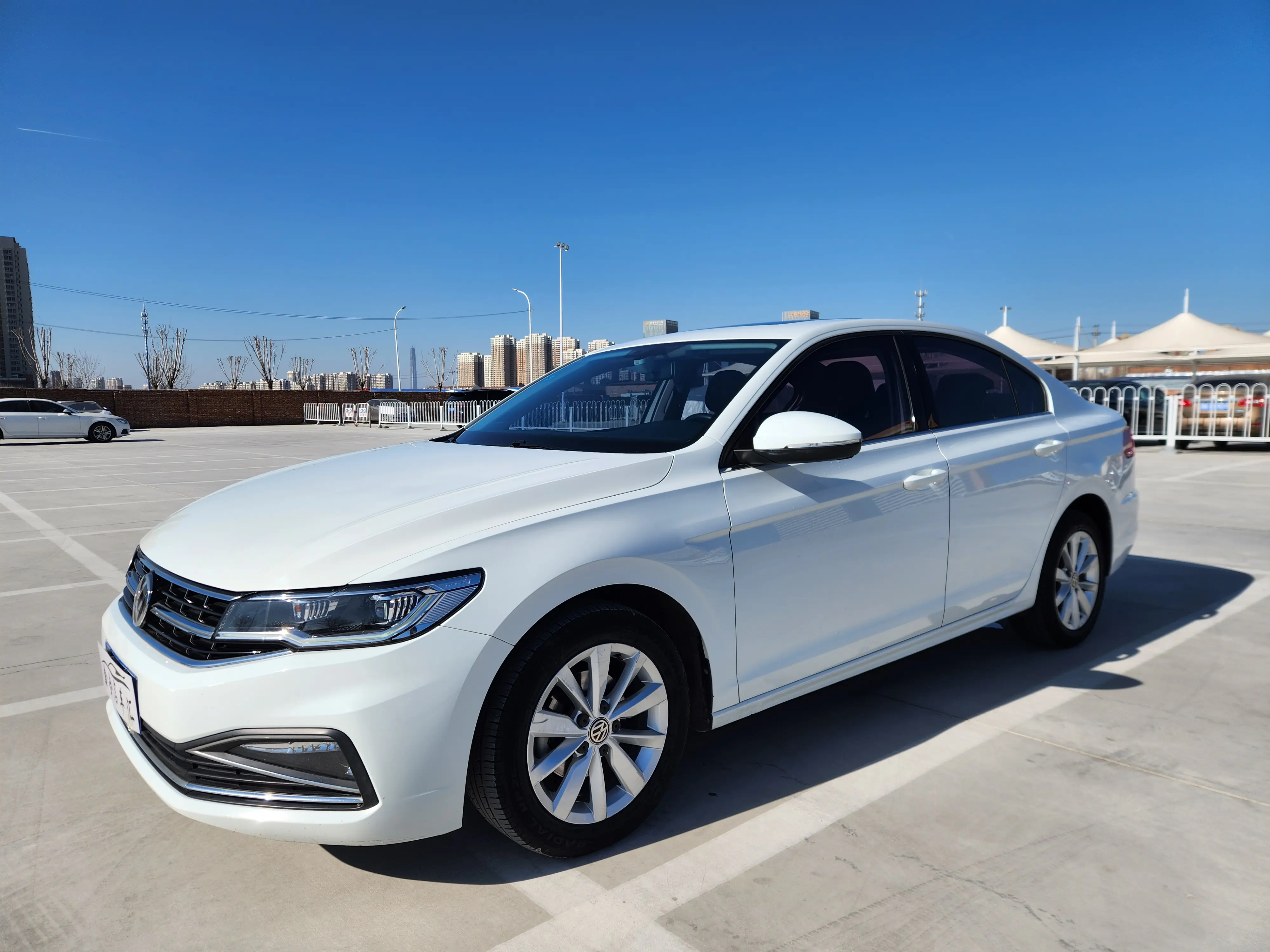 Volkswagen Bora  из Китая