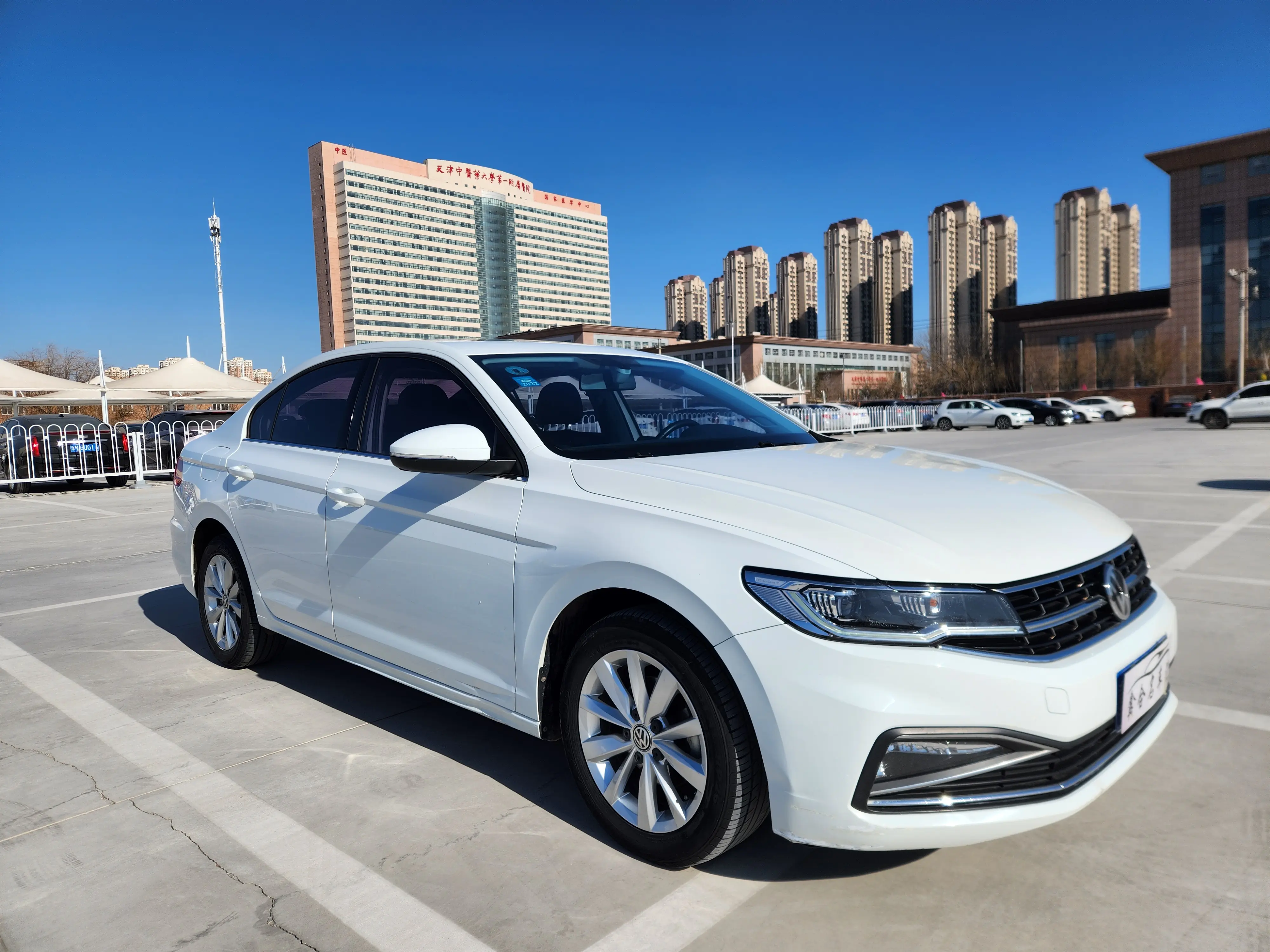 Volkswagen Bora  из Китая