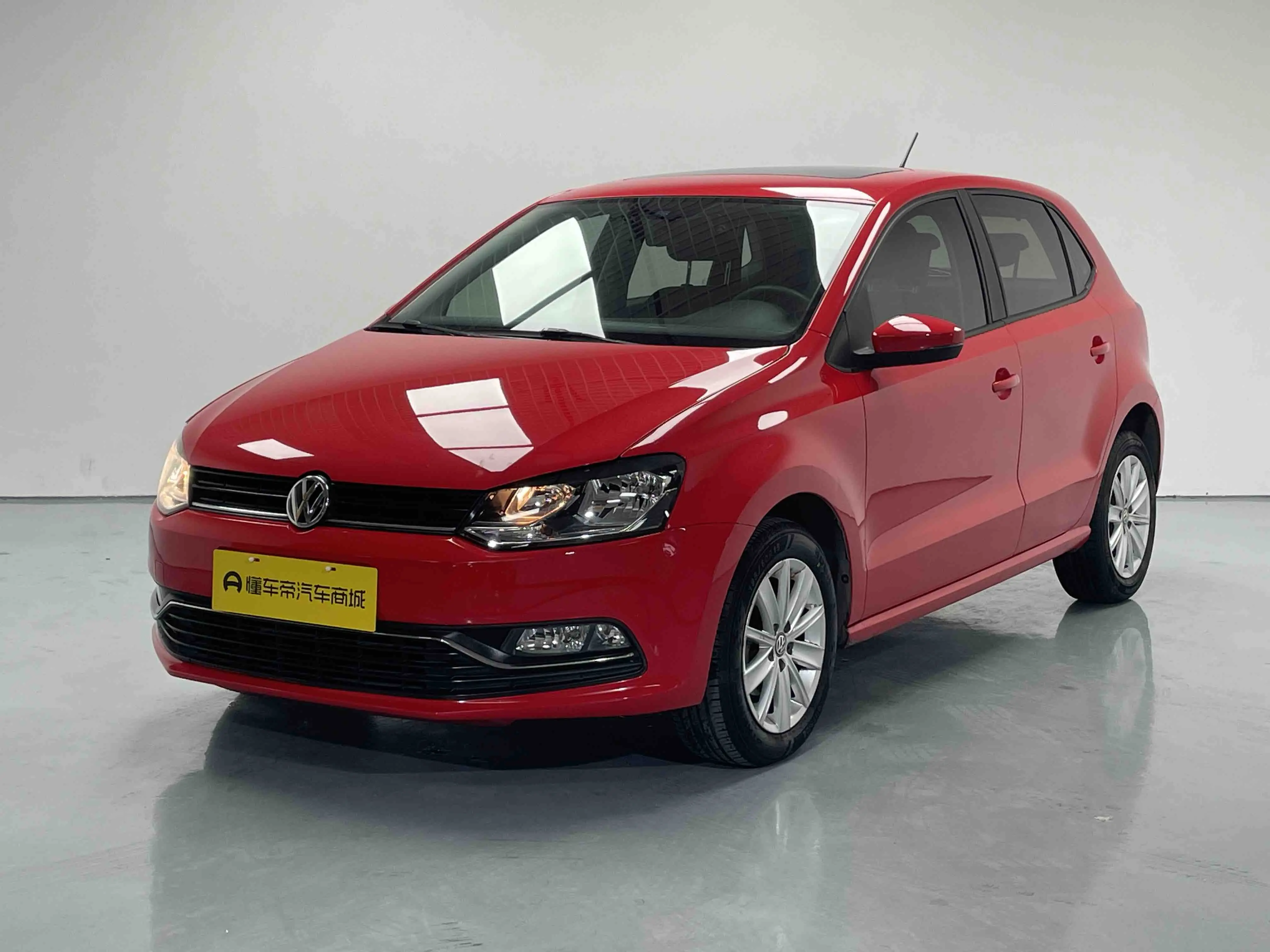 Volkswagen Polo  из Китая