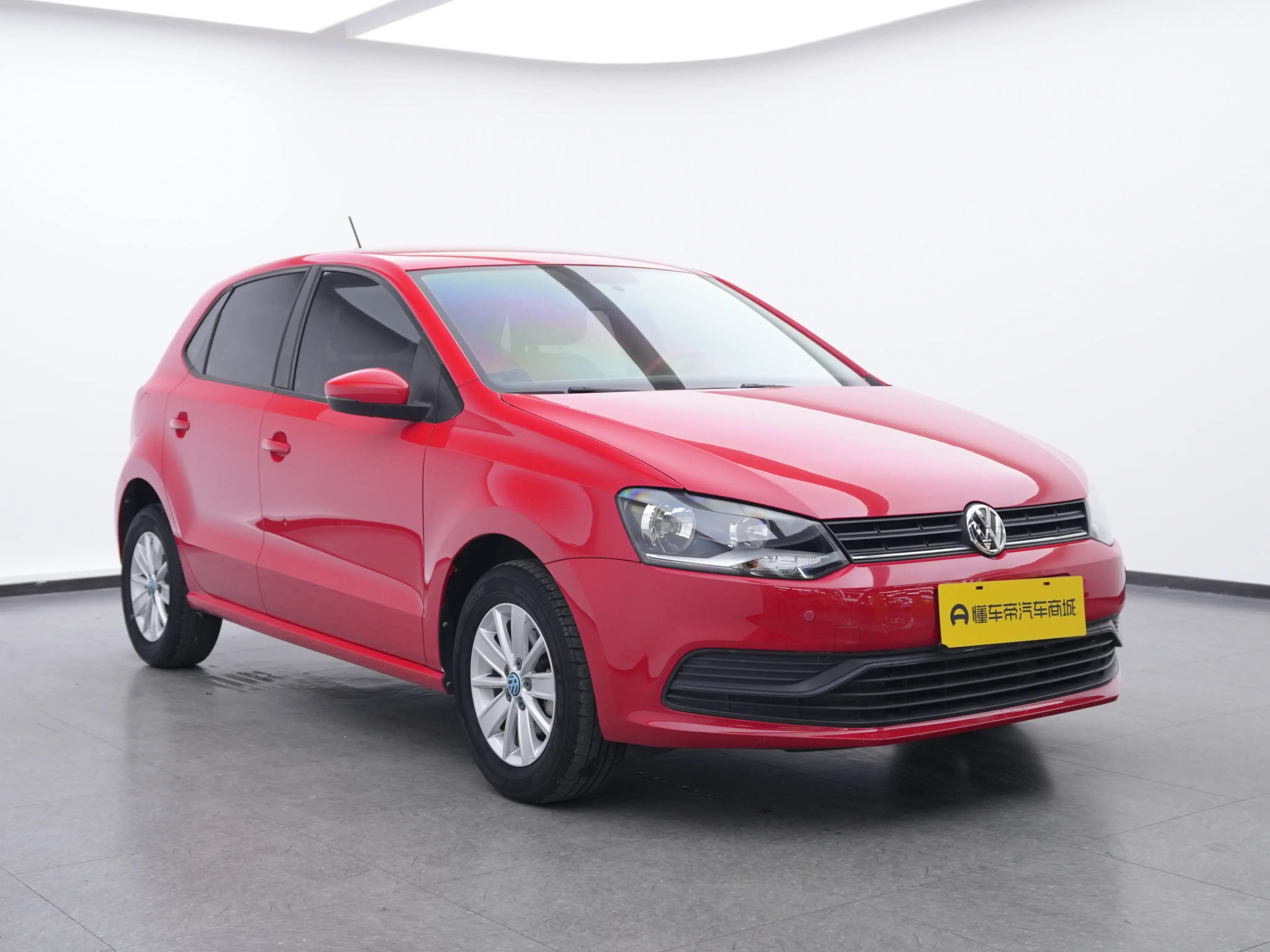 Volkswagen Polo  из Китая