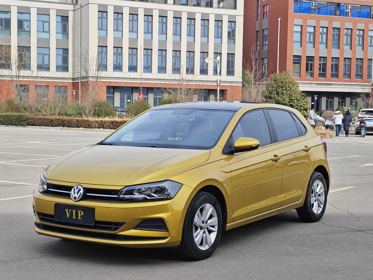 Volkswagen Polo  из Китая