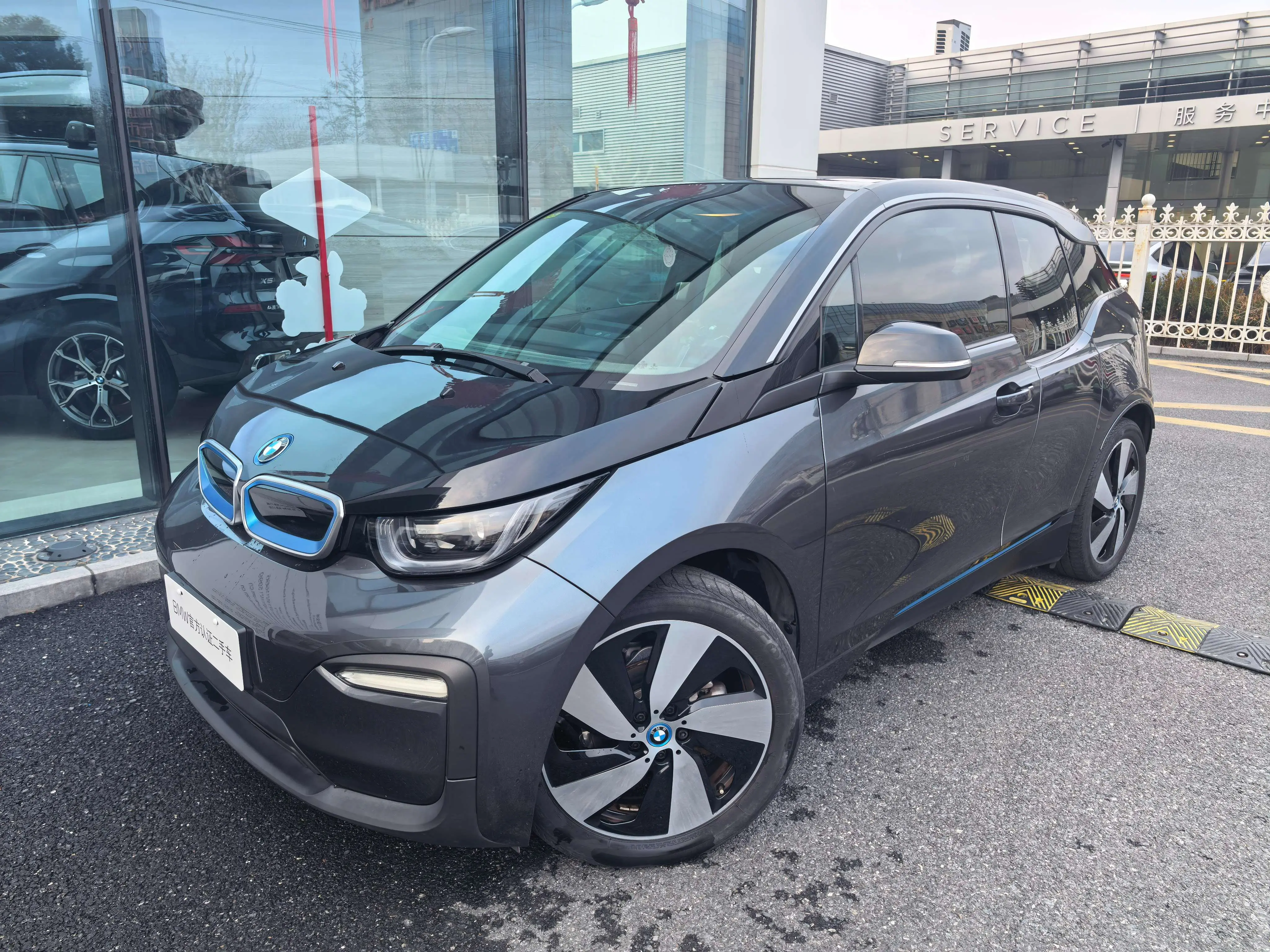 BMW i3  из Китая