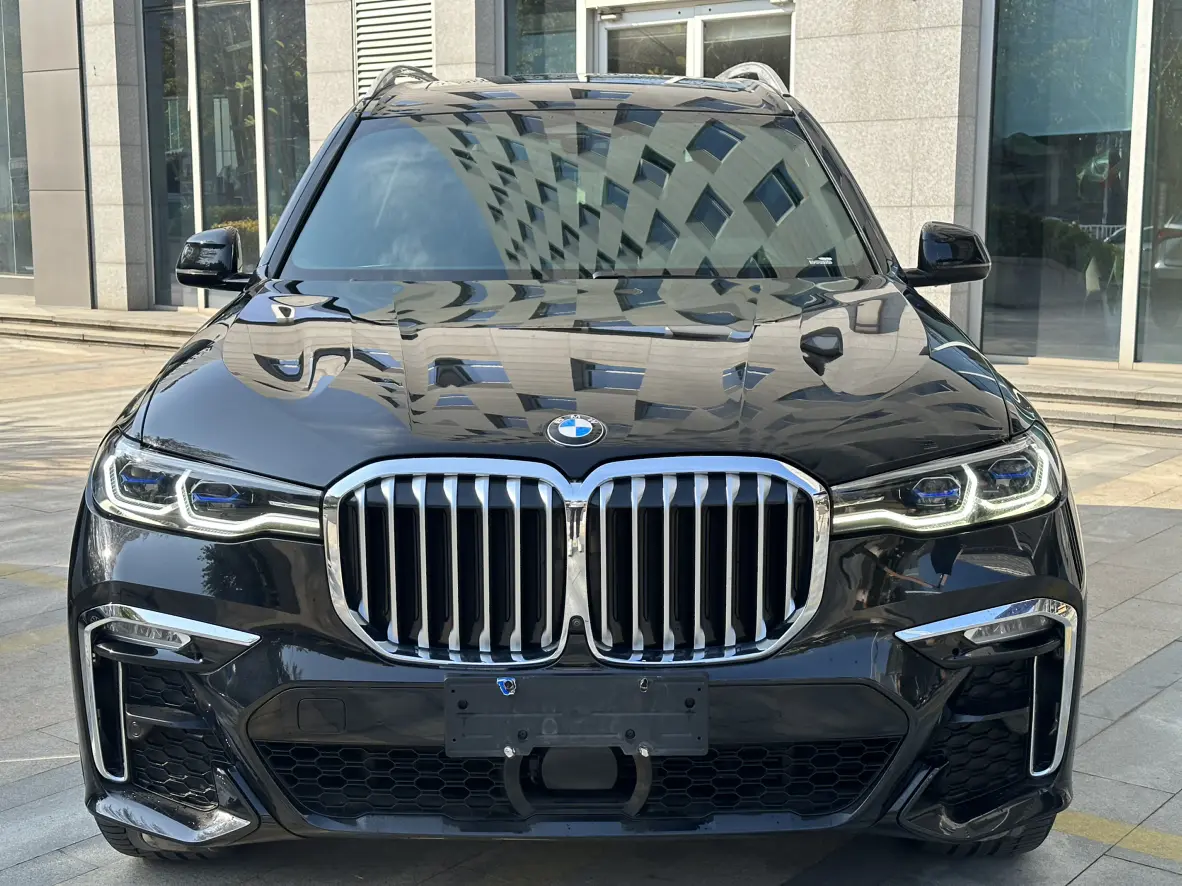 BMW X7  из Китая