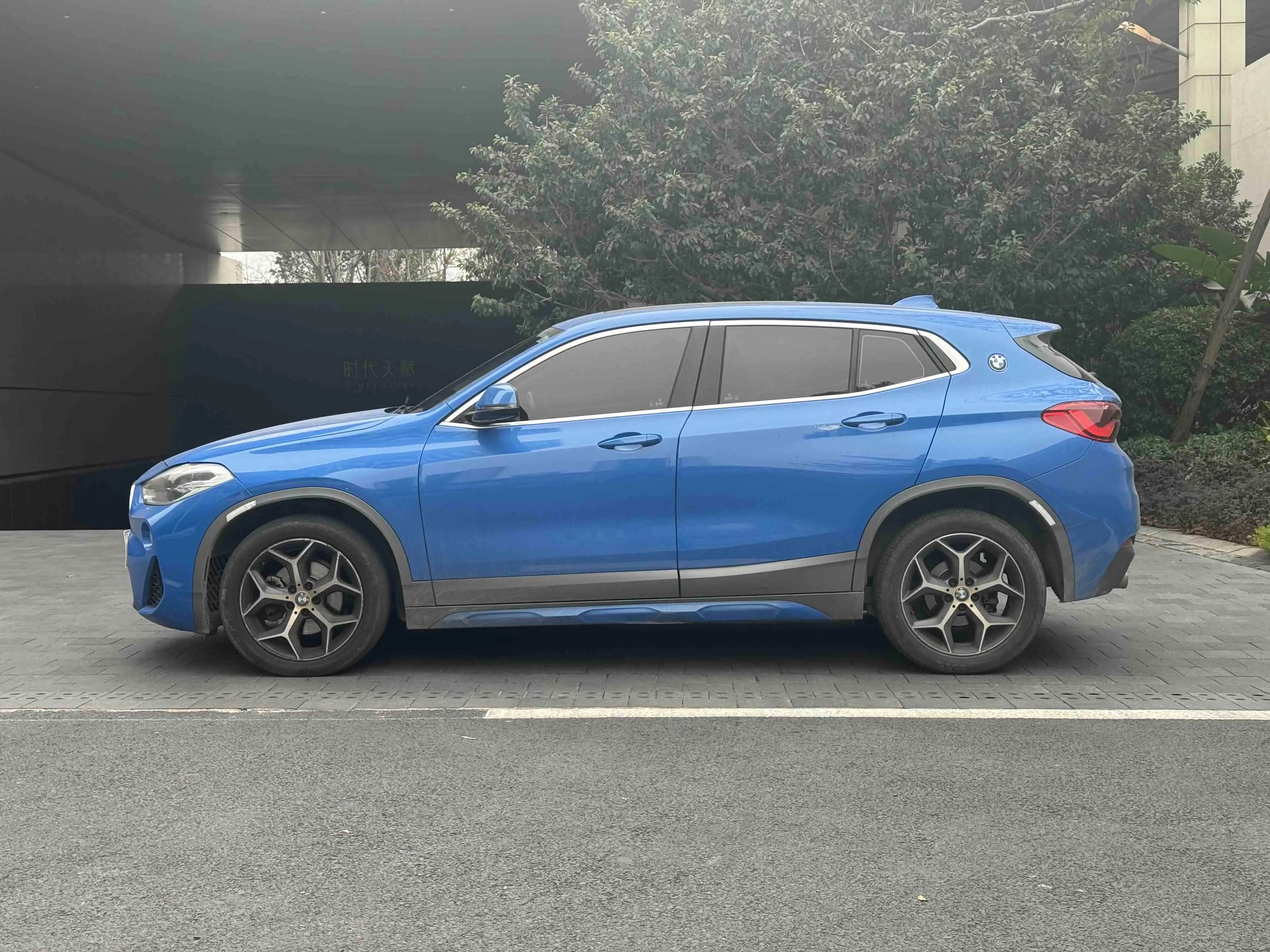 BMW X2  из Китая