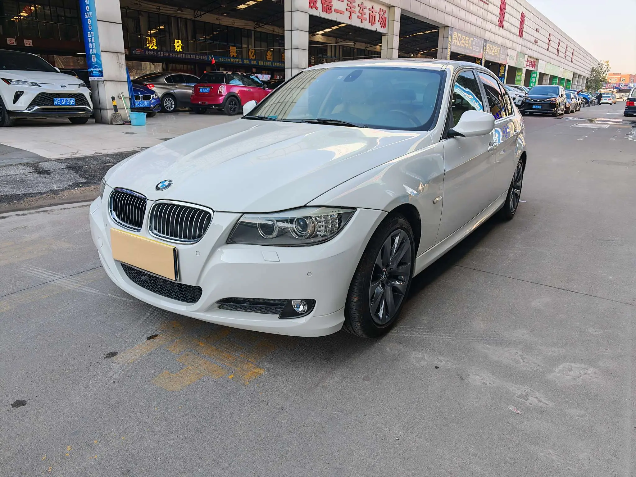 BMW 3 Series  из Китая