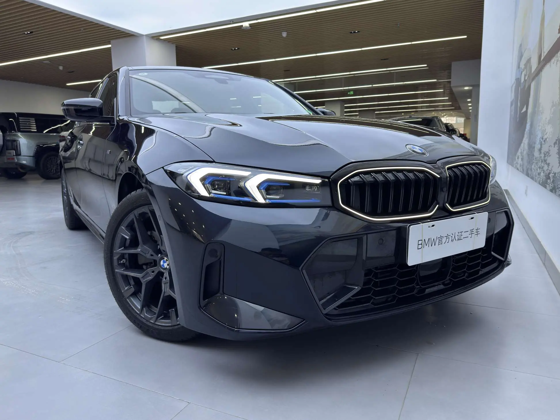 BMW 3 Series  из Китая