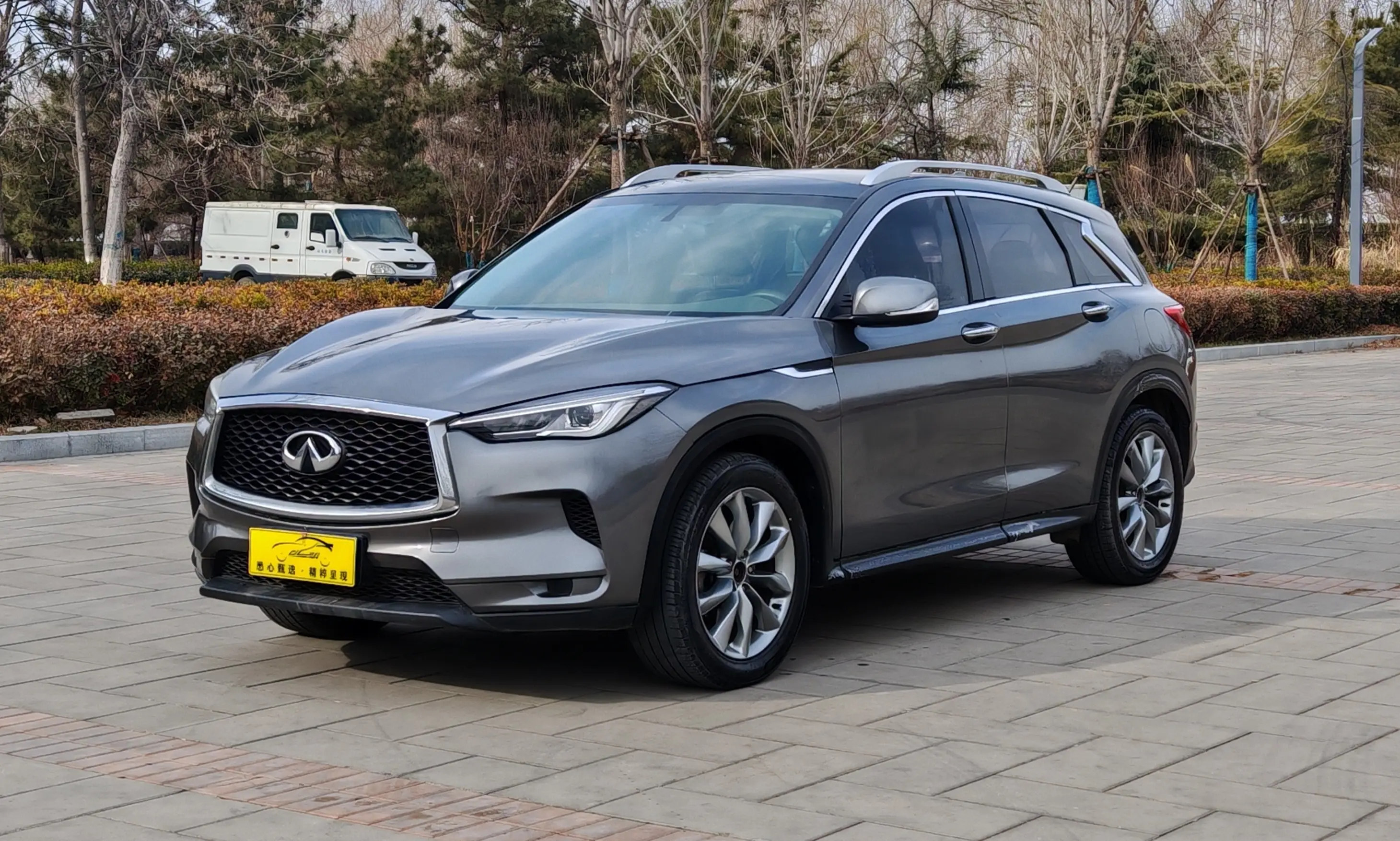 Infiniti QX50  из Китая