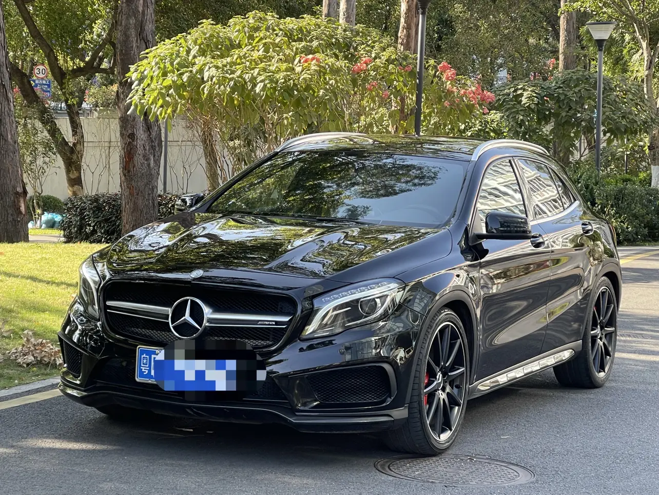 Mercedes-Benz GLA AMG  из Китая