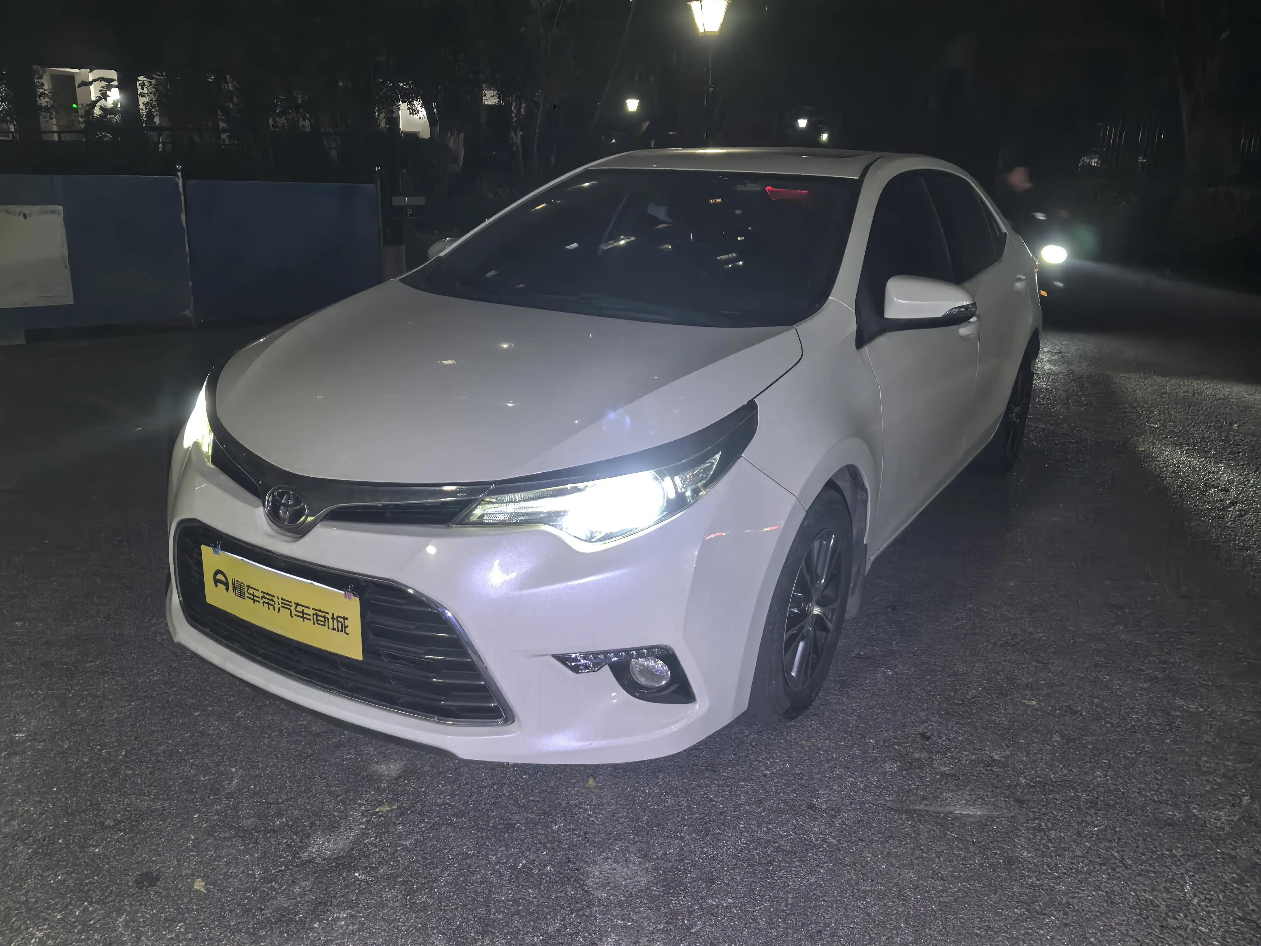 Toyota Levin (Lei Ling)  из Китая