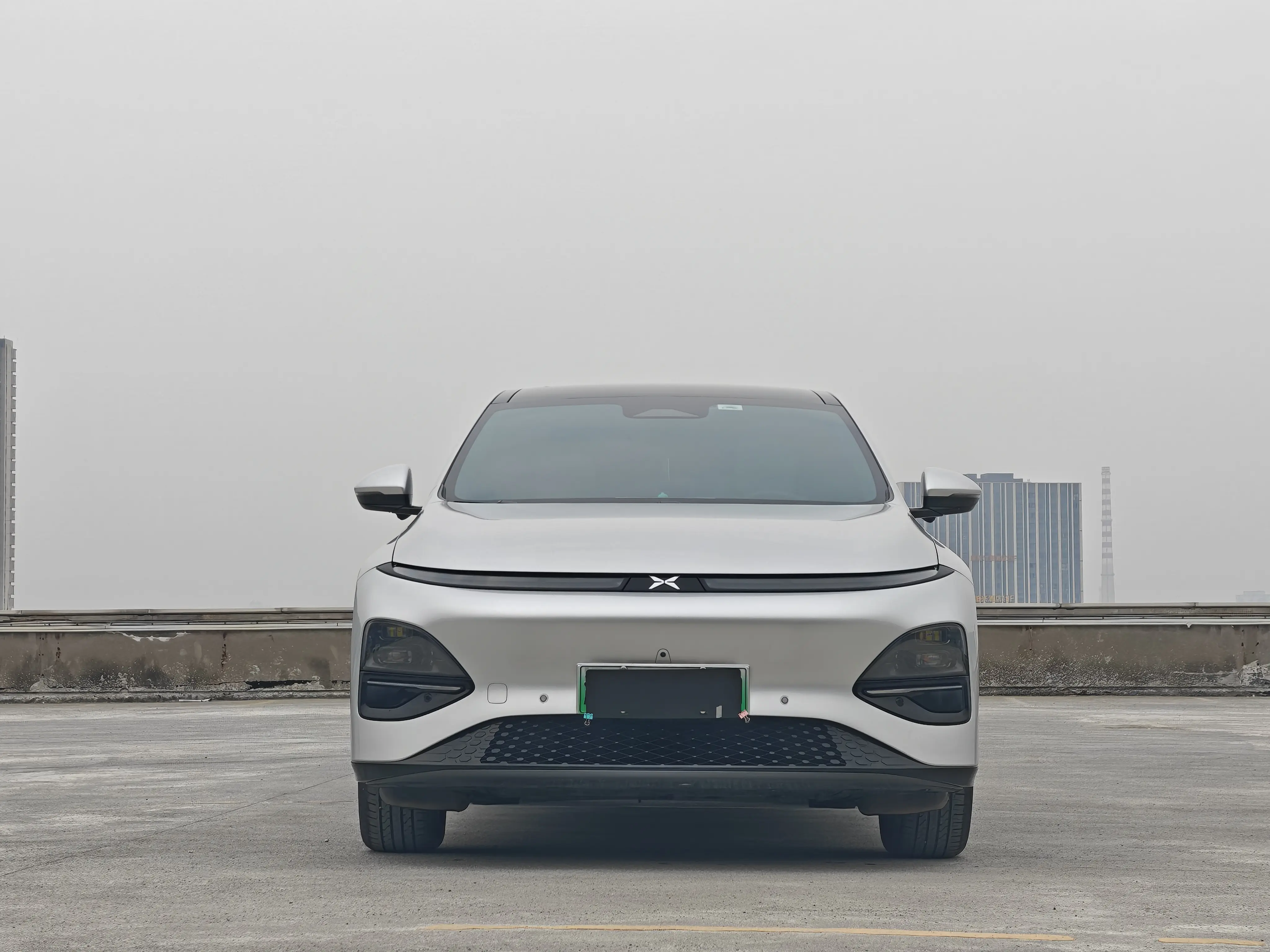 Xpeng G6  из Китая