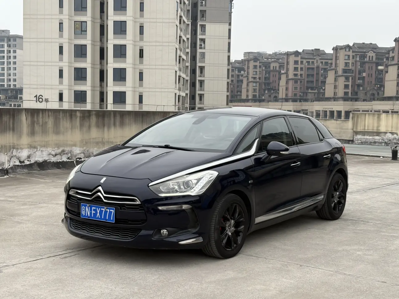 DS 5  из Китая