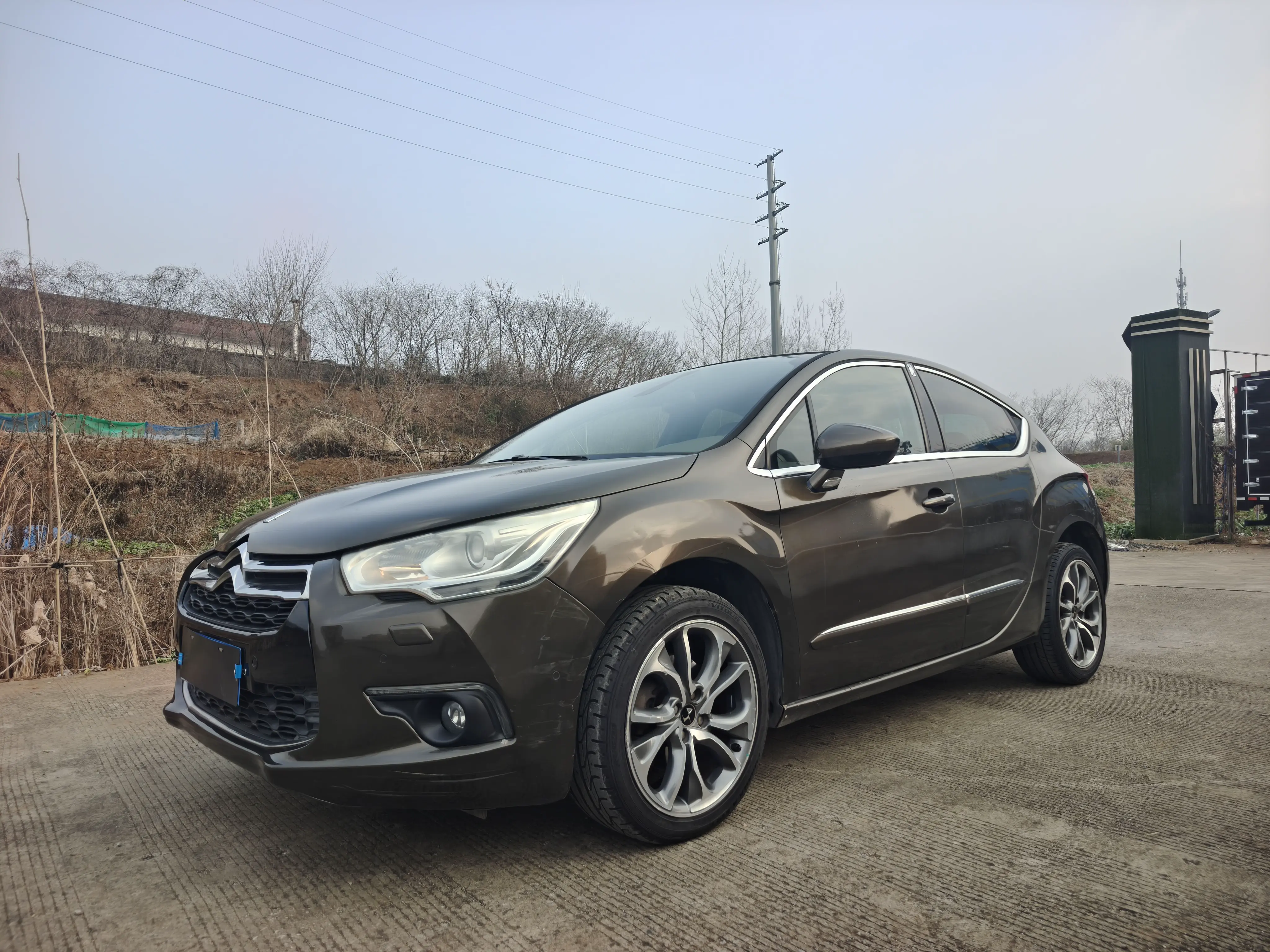 DS 4  из Китая