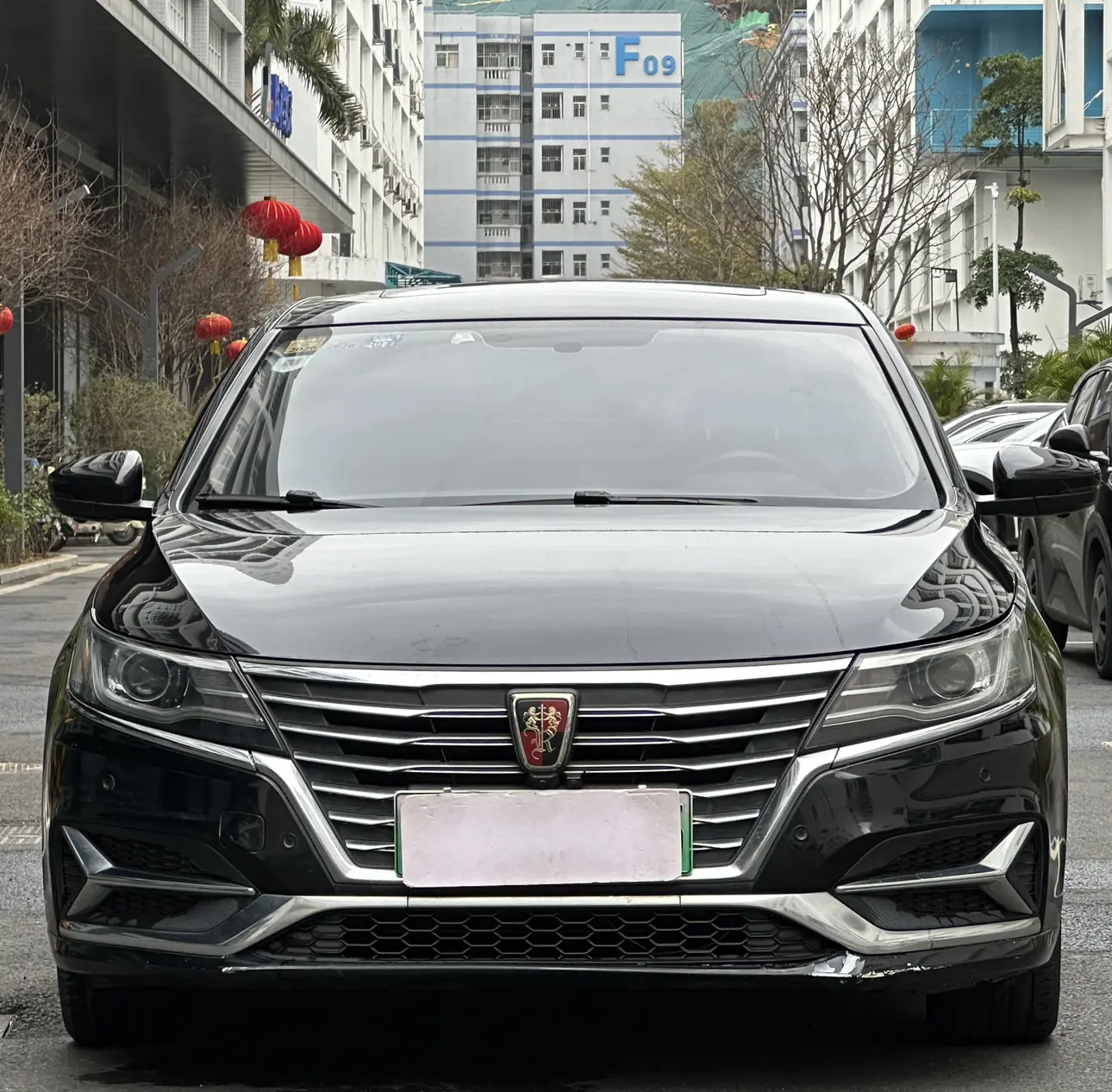 Roewe ei6  из Китая
