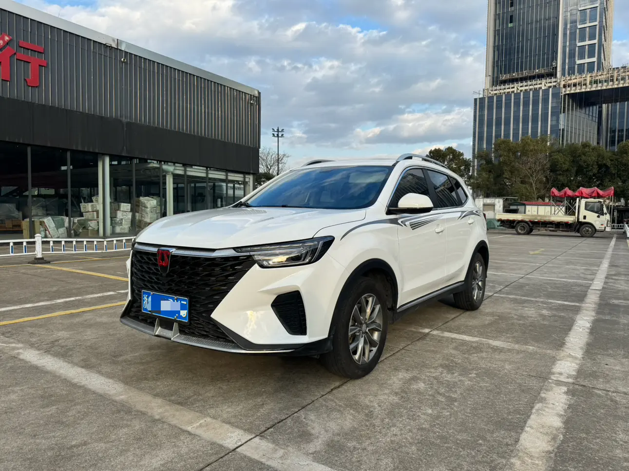 Roewe RX5  из Китая