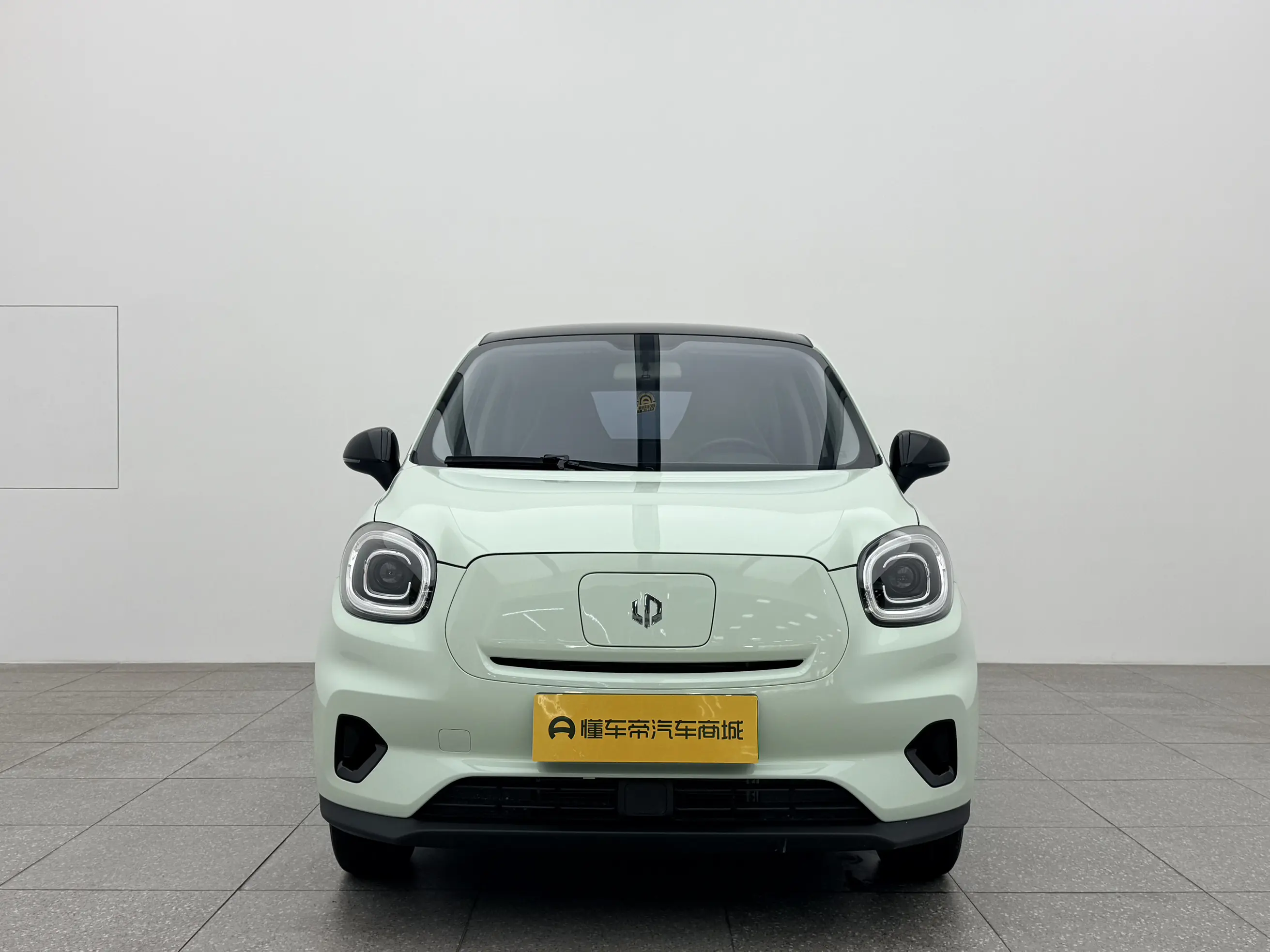 Leapmotor Zero running T03  из Китая